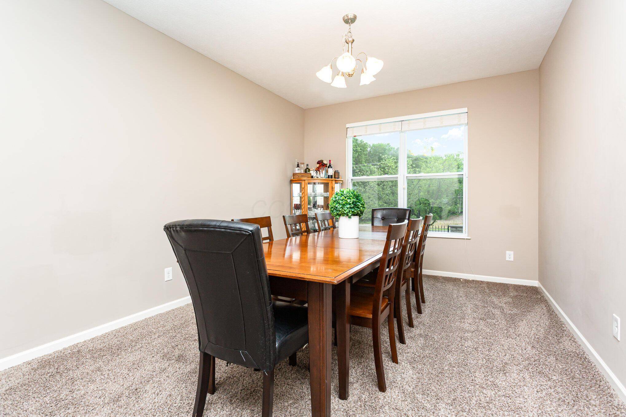 Lancaster, OH 43130,1705 Bent Creek Drive