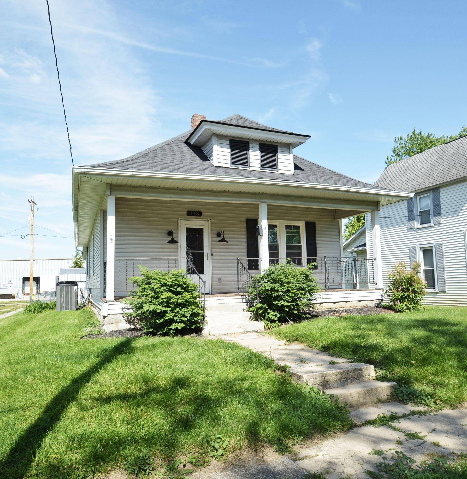 Mount Sterling, OH 43143,148 N High Street