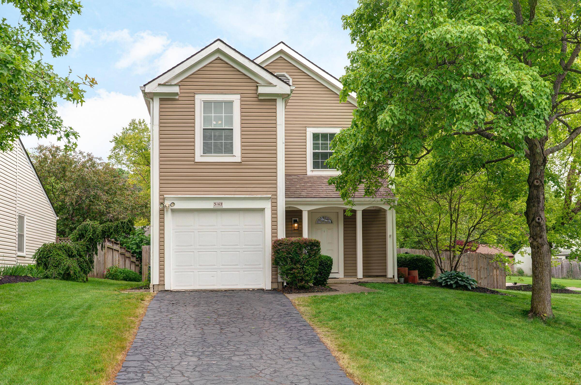 Columbus, OH 43204,3162 Bowdoin Circle