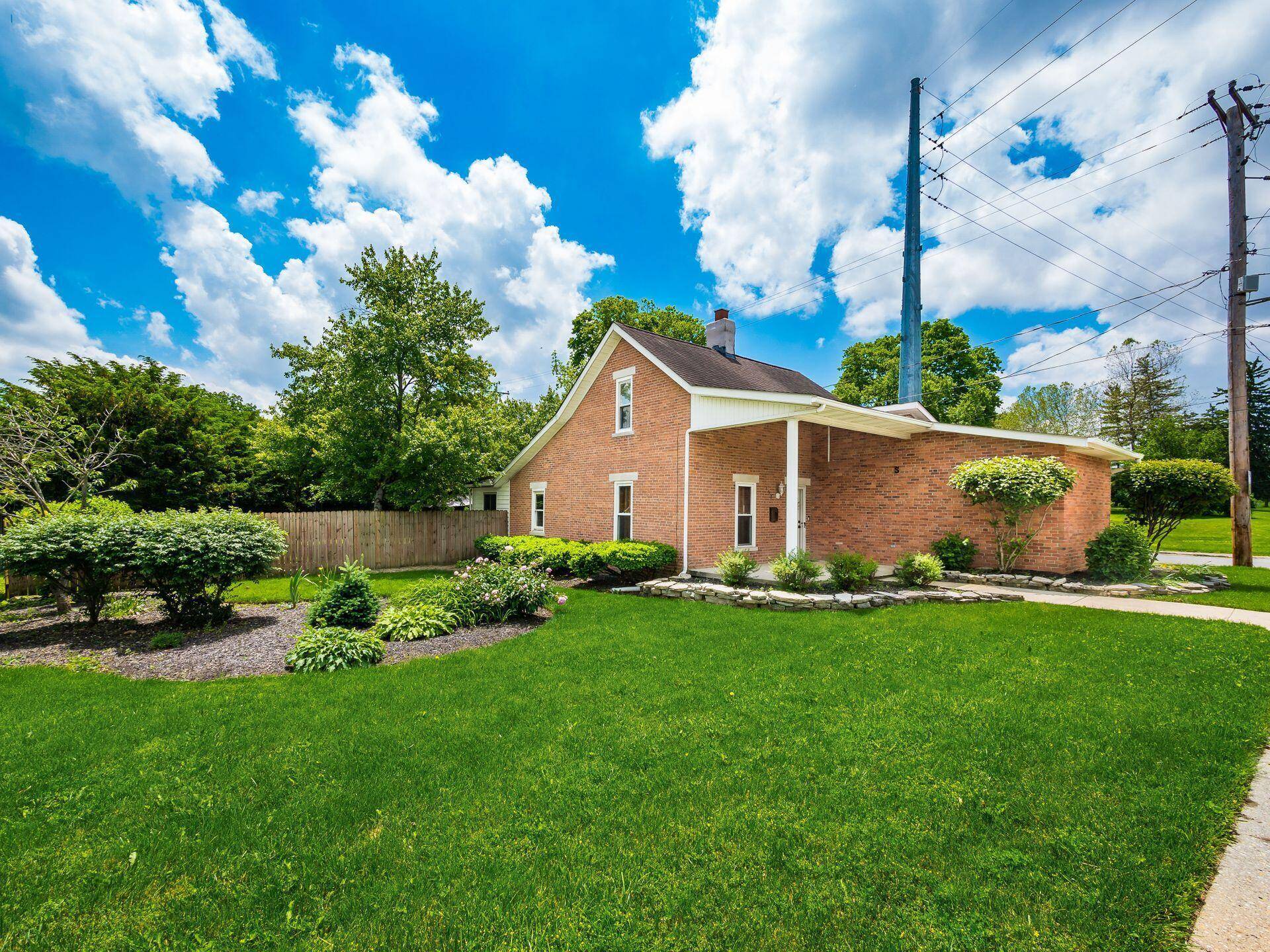 West Jefferson, OH 43162,193 W Pearl Street