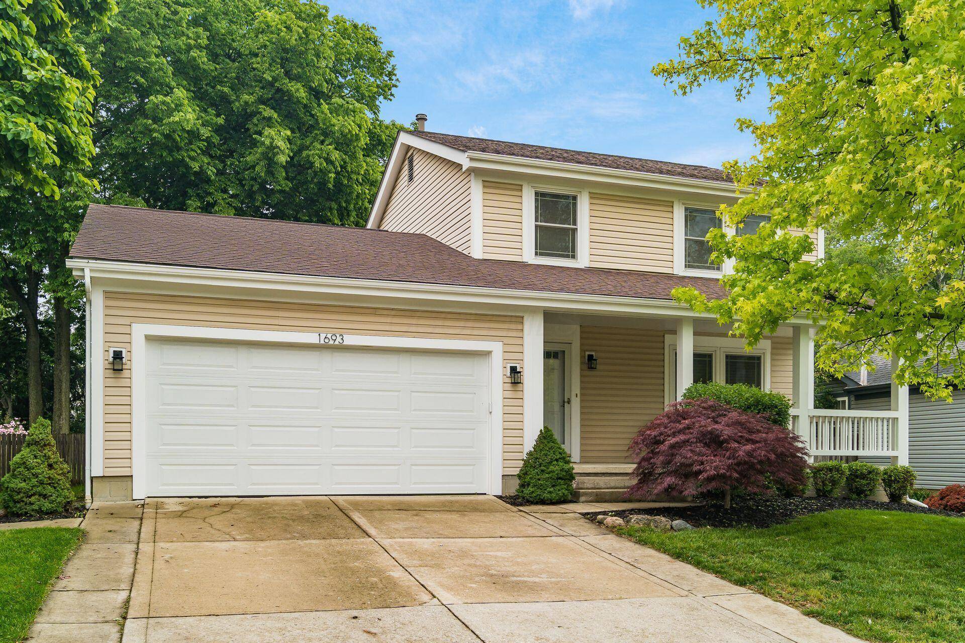 Columbus, OH 43228,1693 Hale Court