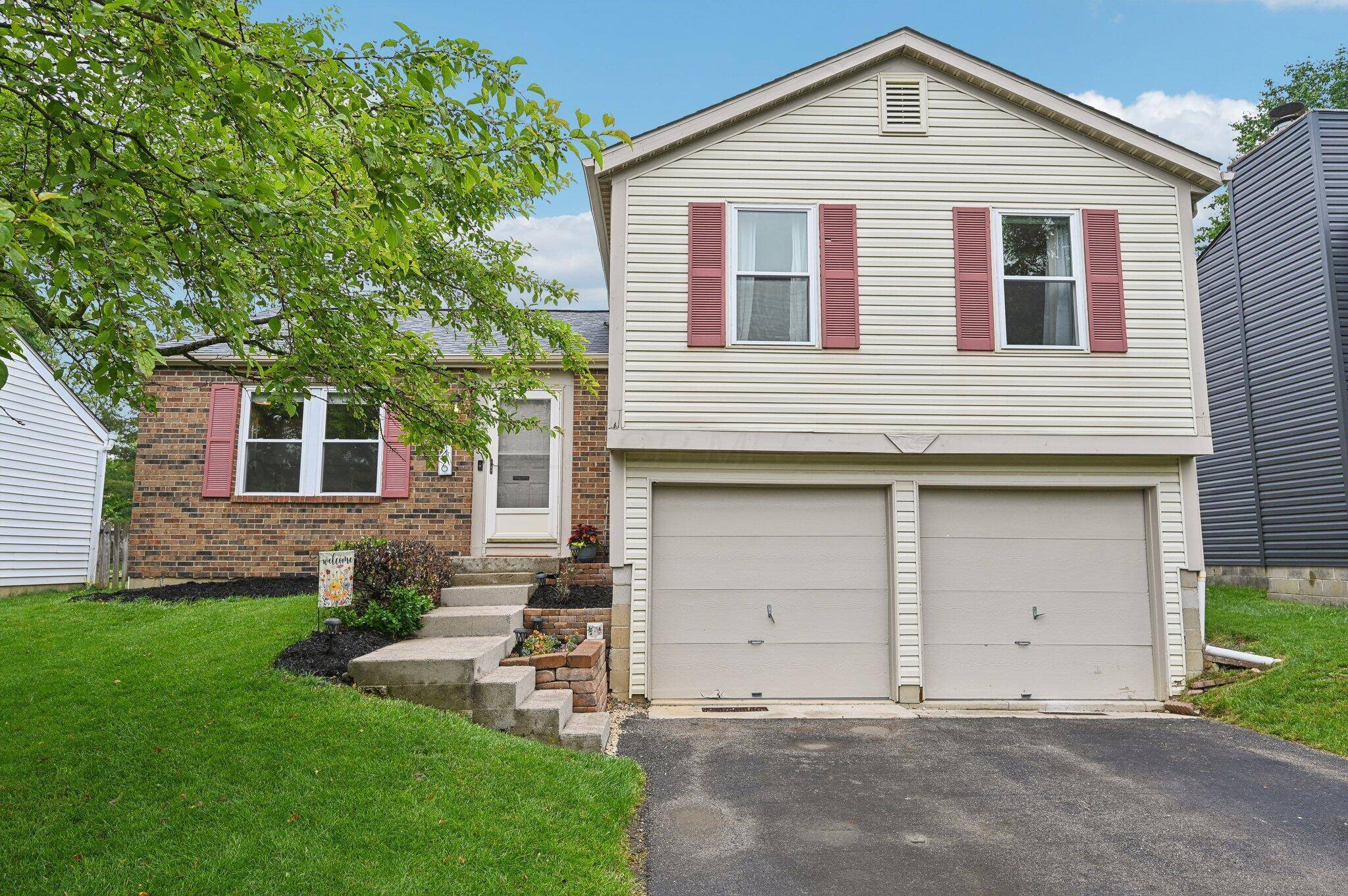 Powell, OH 43065,1746 Lone Prairie Drive