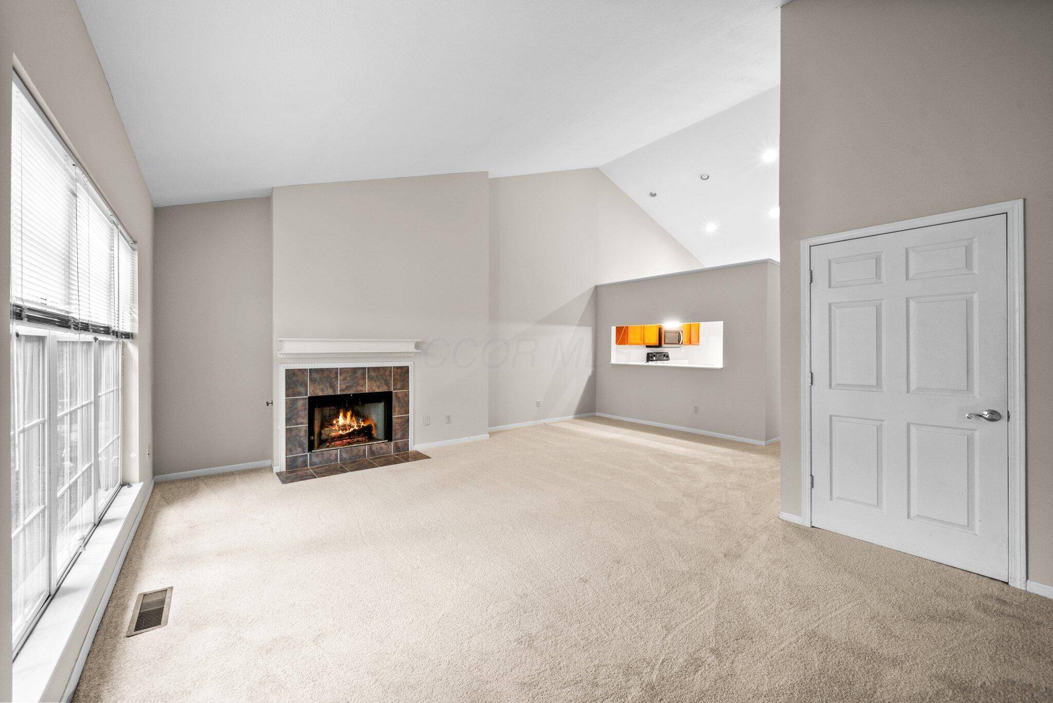 Delaware, OH 43015,857 Village Drive