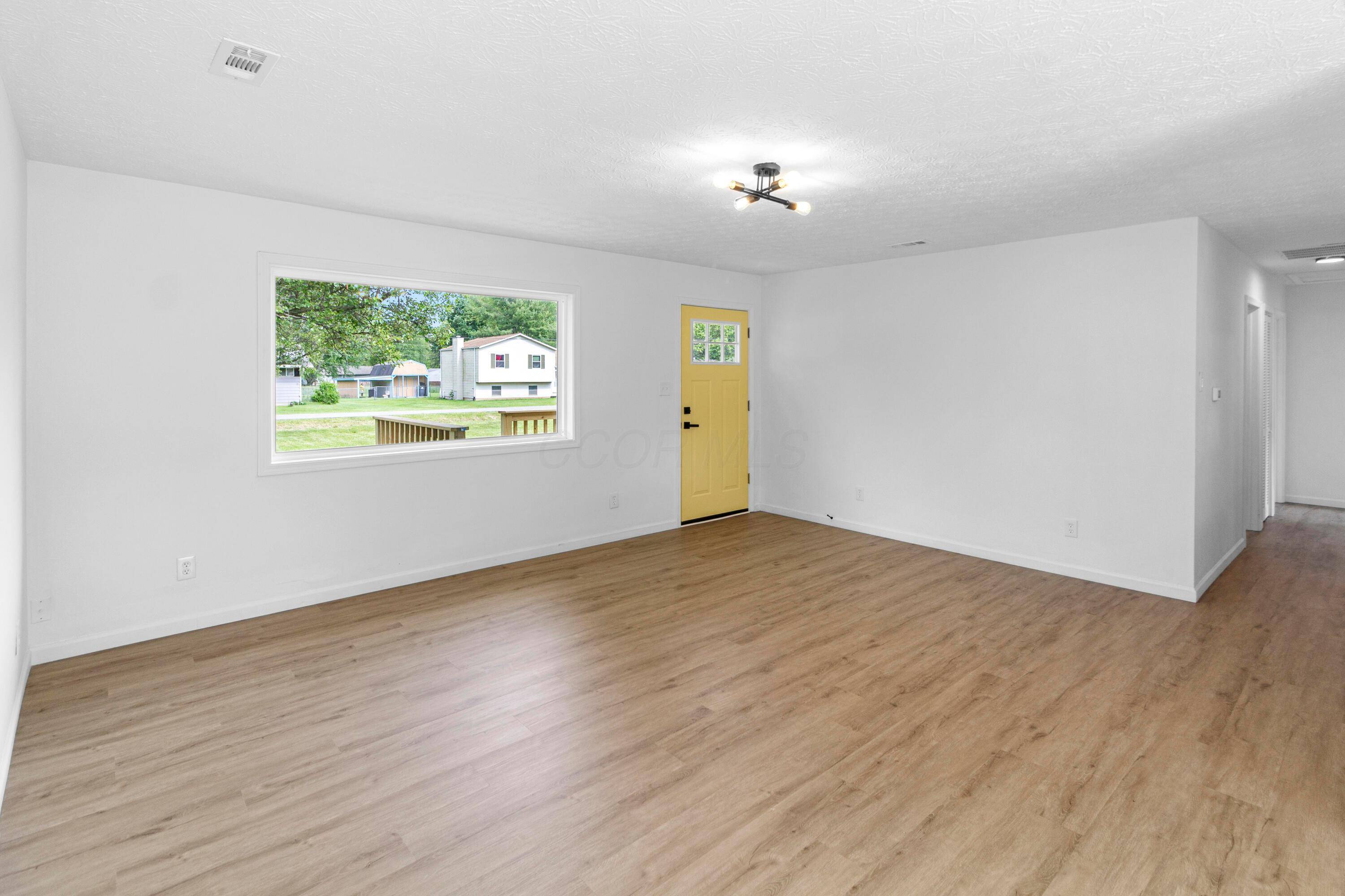 Etna, OH 43062,70 5th Avenue