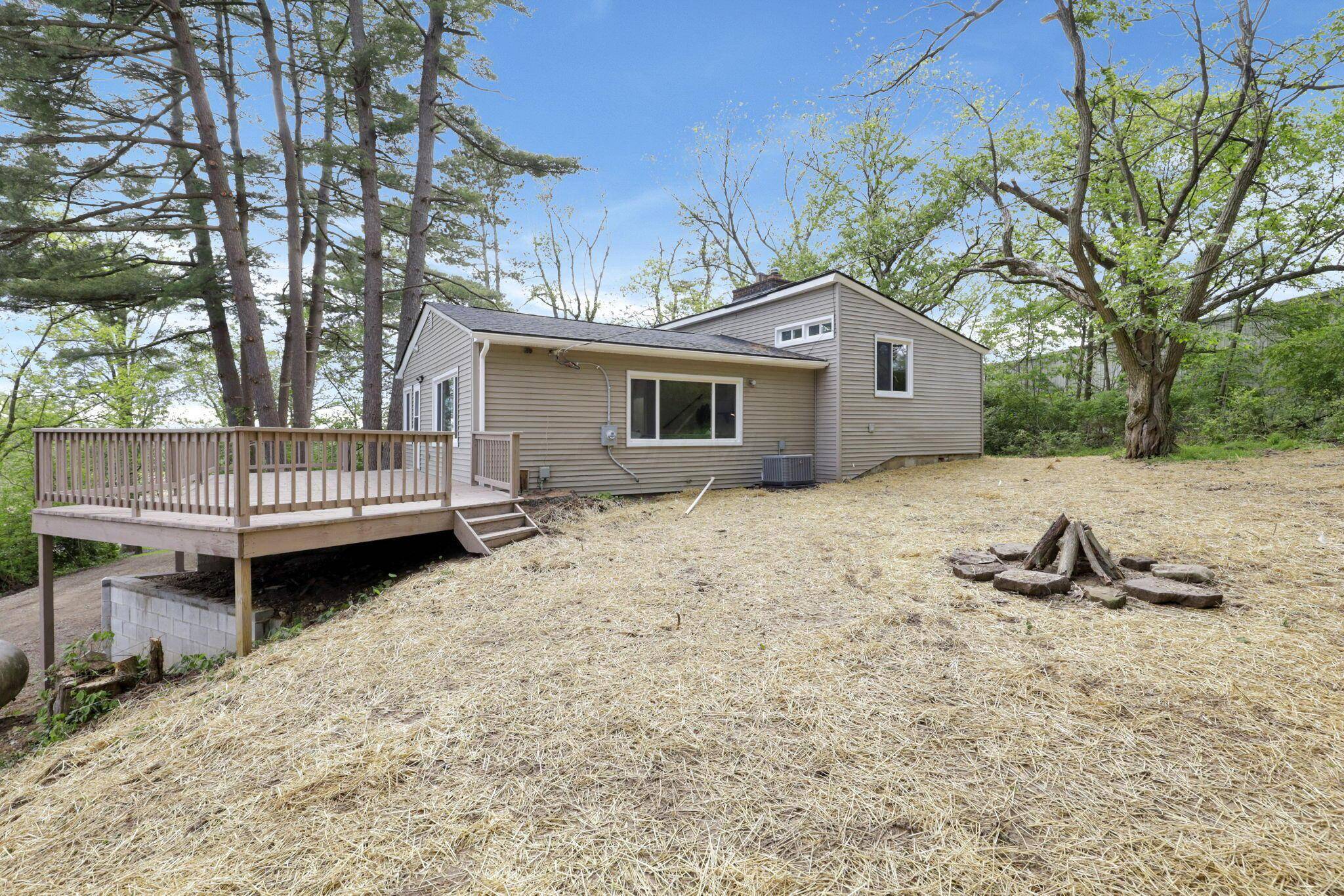 Mount Vernon, OH 43050,7980 Newark Road