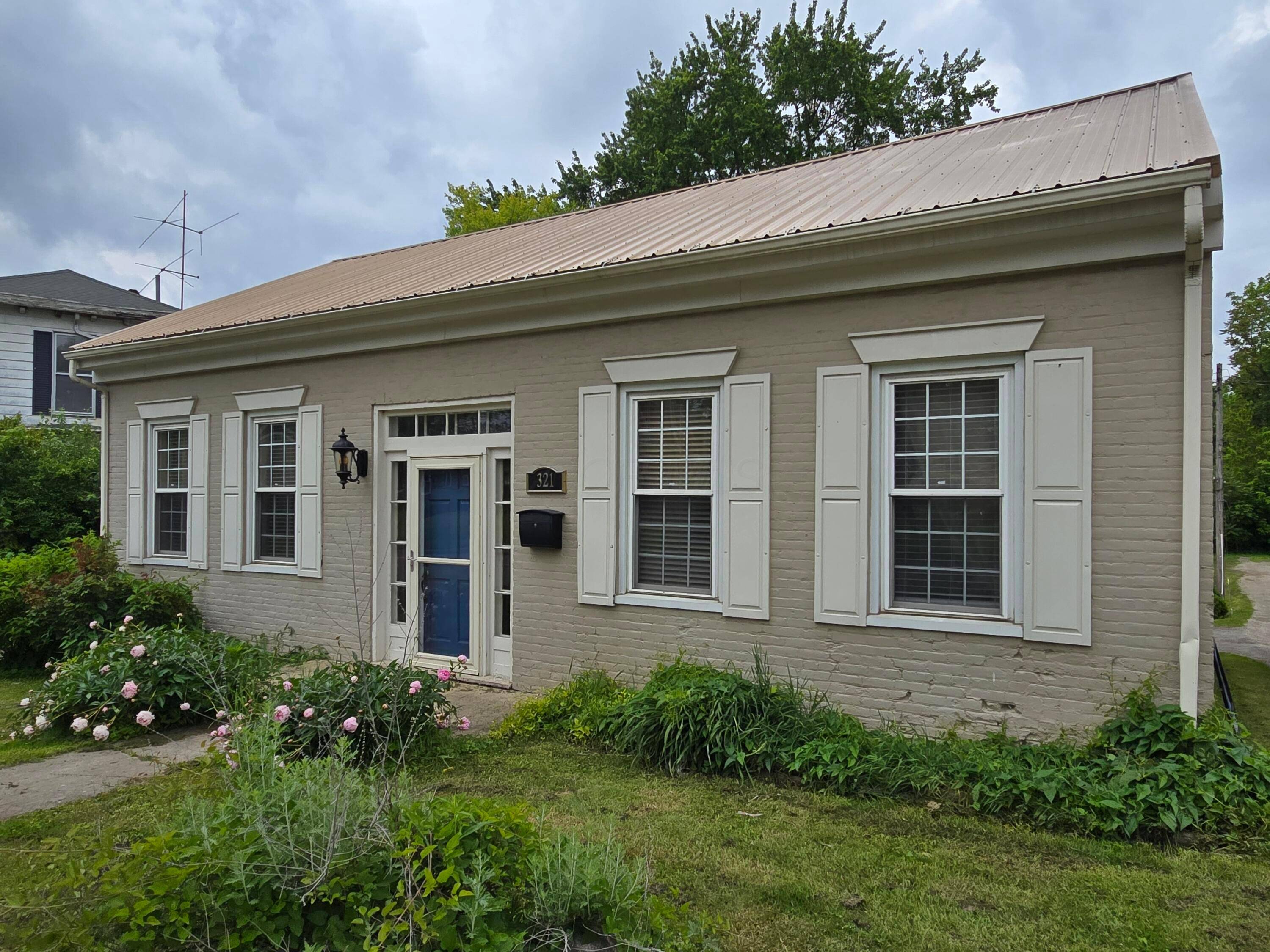 Bellefontaine, OH 43311,321 E Sandusky Avenue