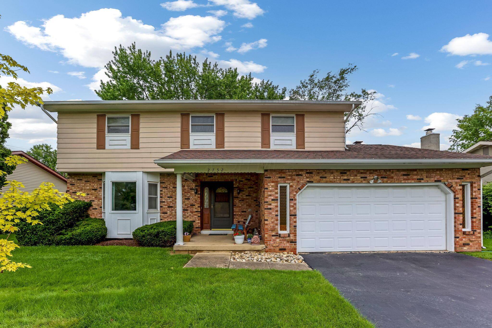 Grove City, OH 43123,2752 Woodgrove Drive