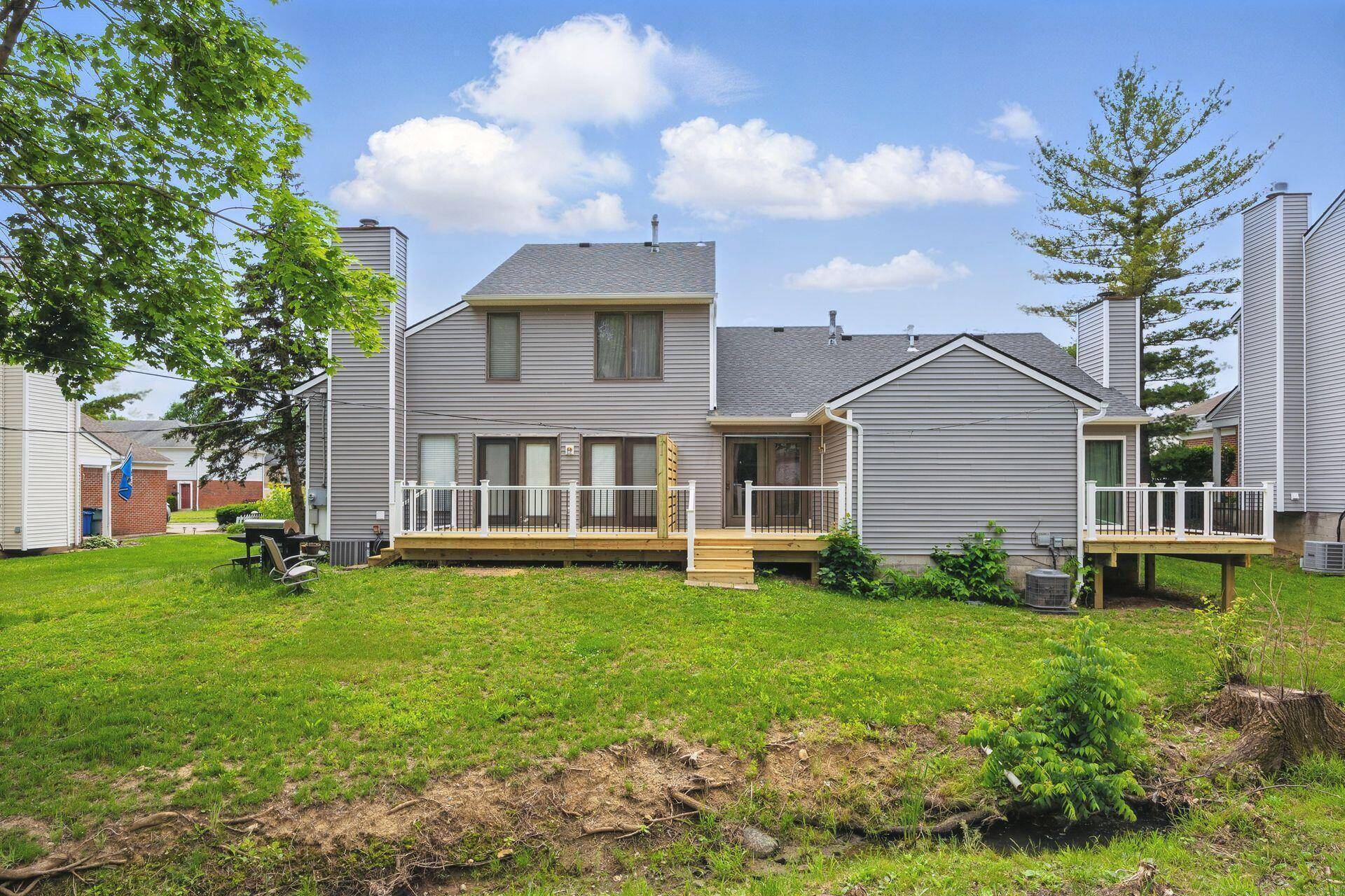 Columbus, OH 43220,123234 Weybridge Road
