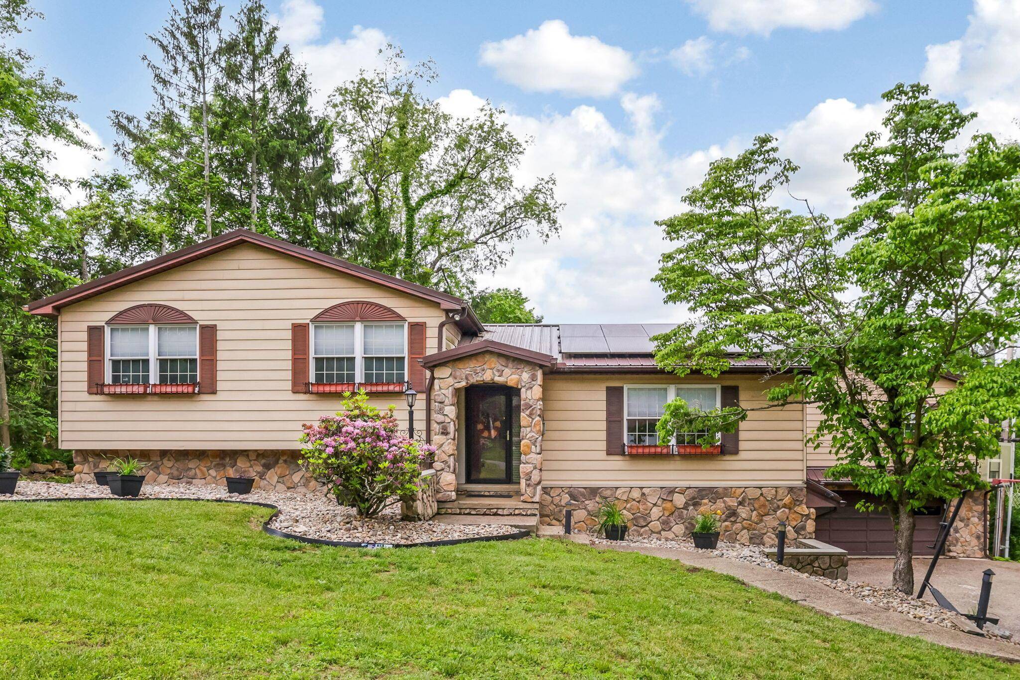 Zanesville, OH 43701,2015 Dunzweiler Drive