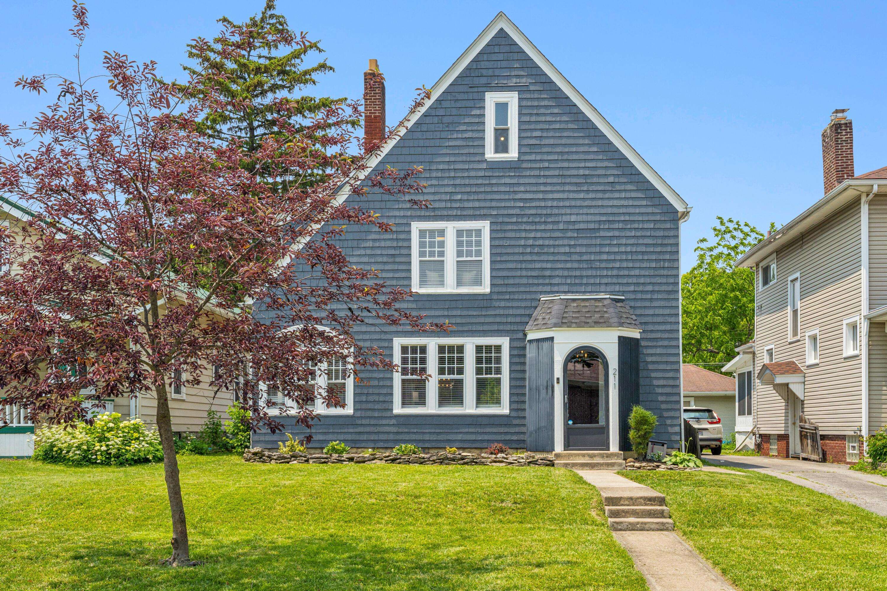 Columbus, OH 43204,211 Guernsey Avenue