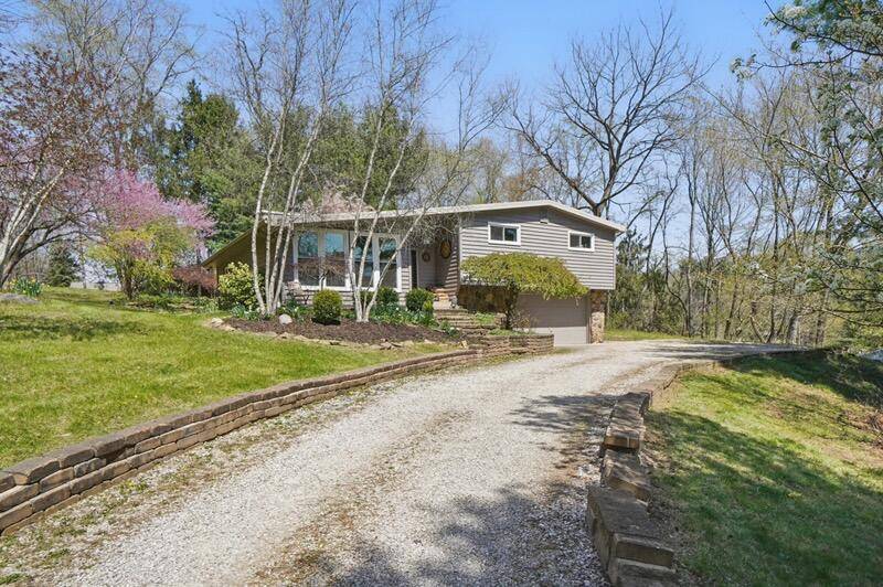 Granville, OH 43023,19 Dorrence Road
