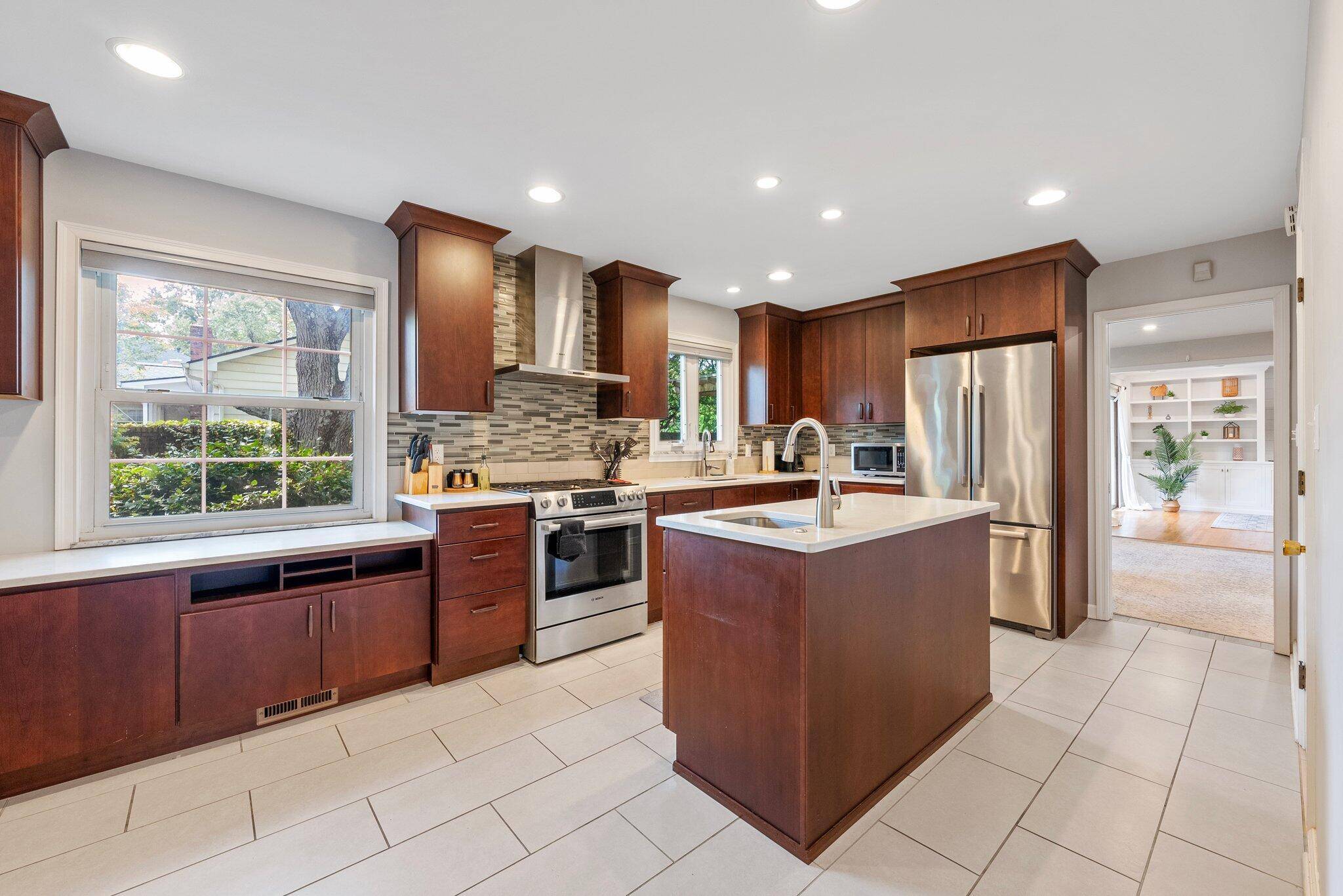 Columbus, OH 43214,4465 Loos Circle