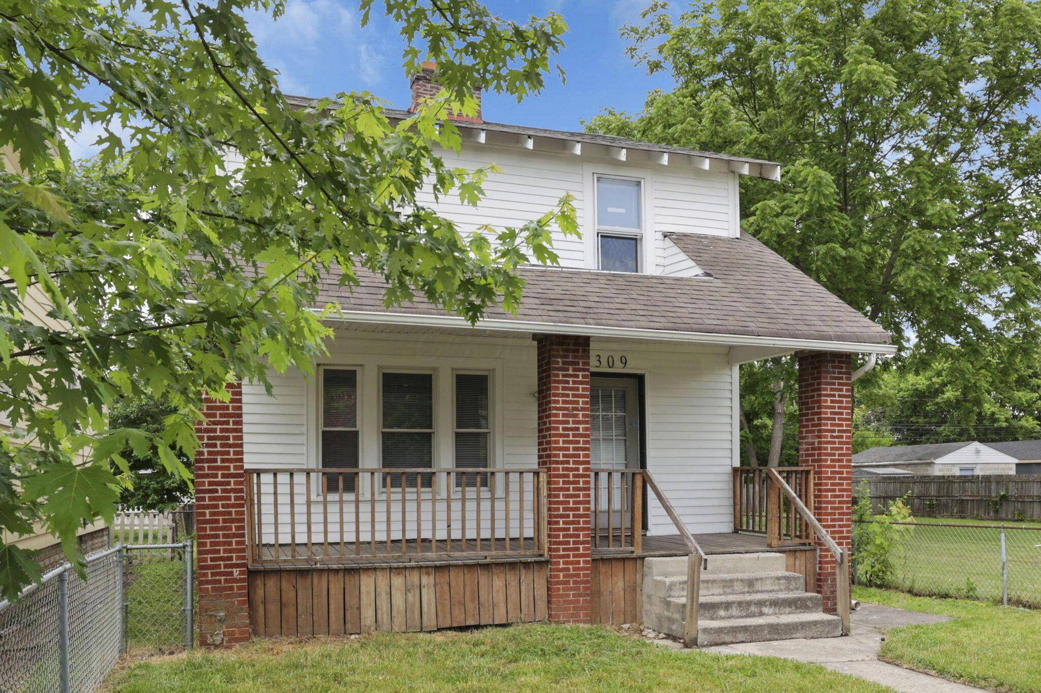 Columbus, OH 43223,309 Dana Avenue