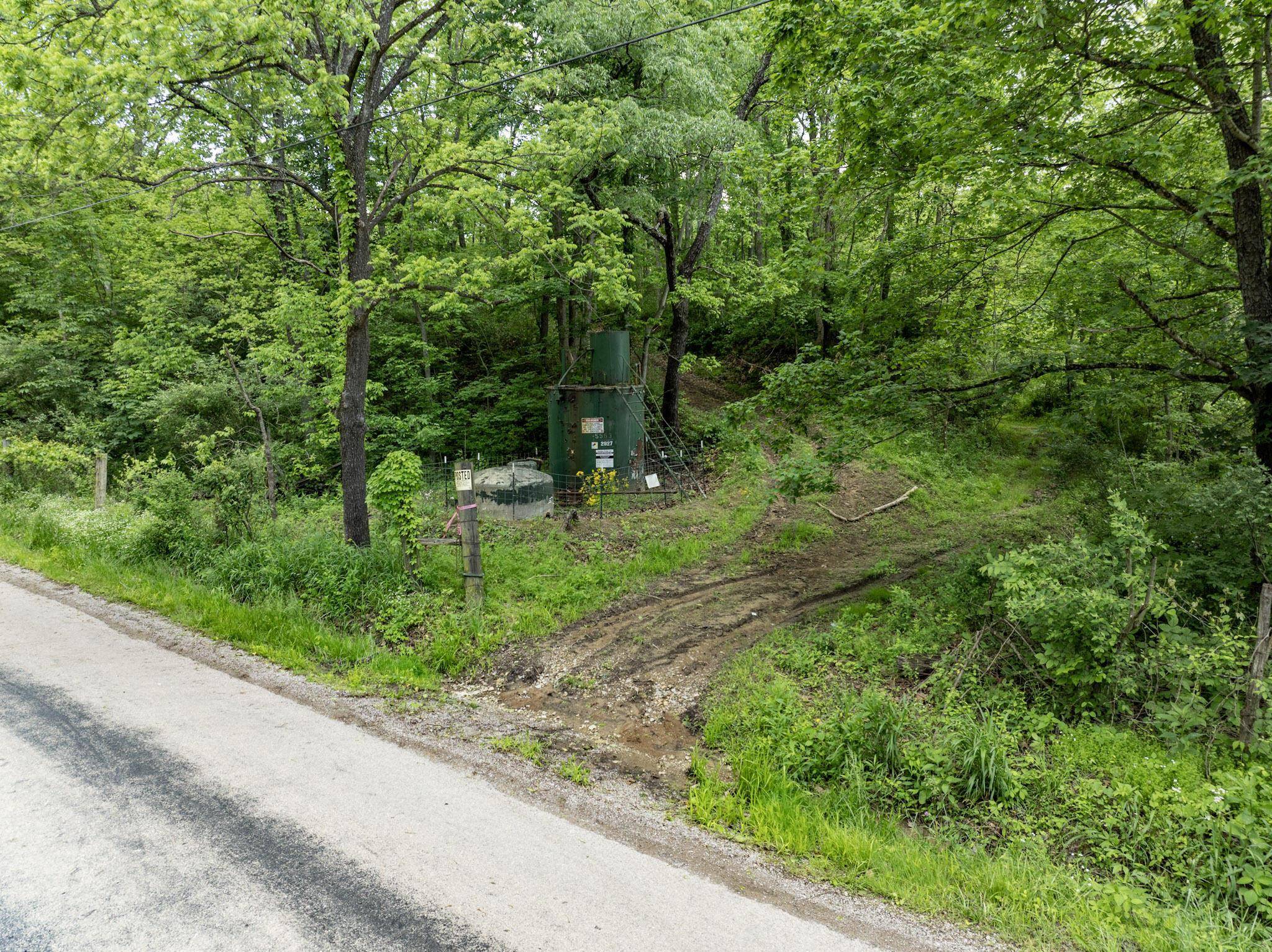 New Straitsville, OH 43766,0 Dutch Ridge Rd
