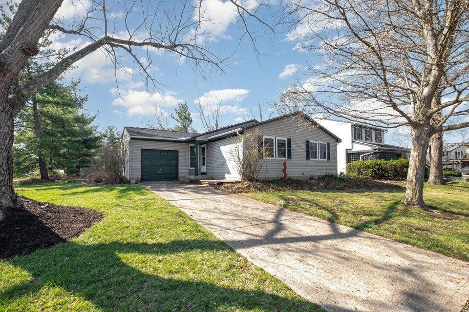 Powell, OH 43065,8779 Yates Point Court