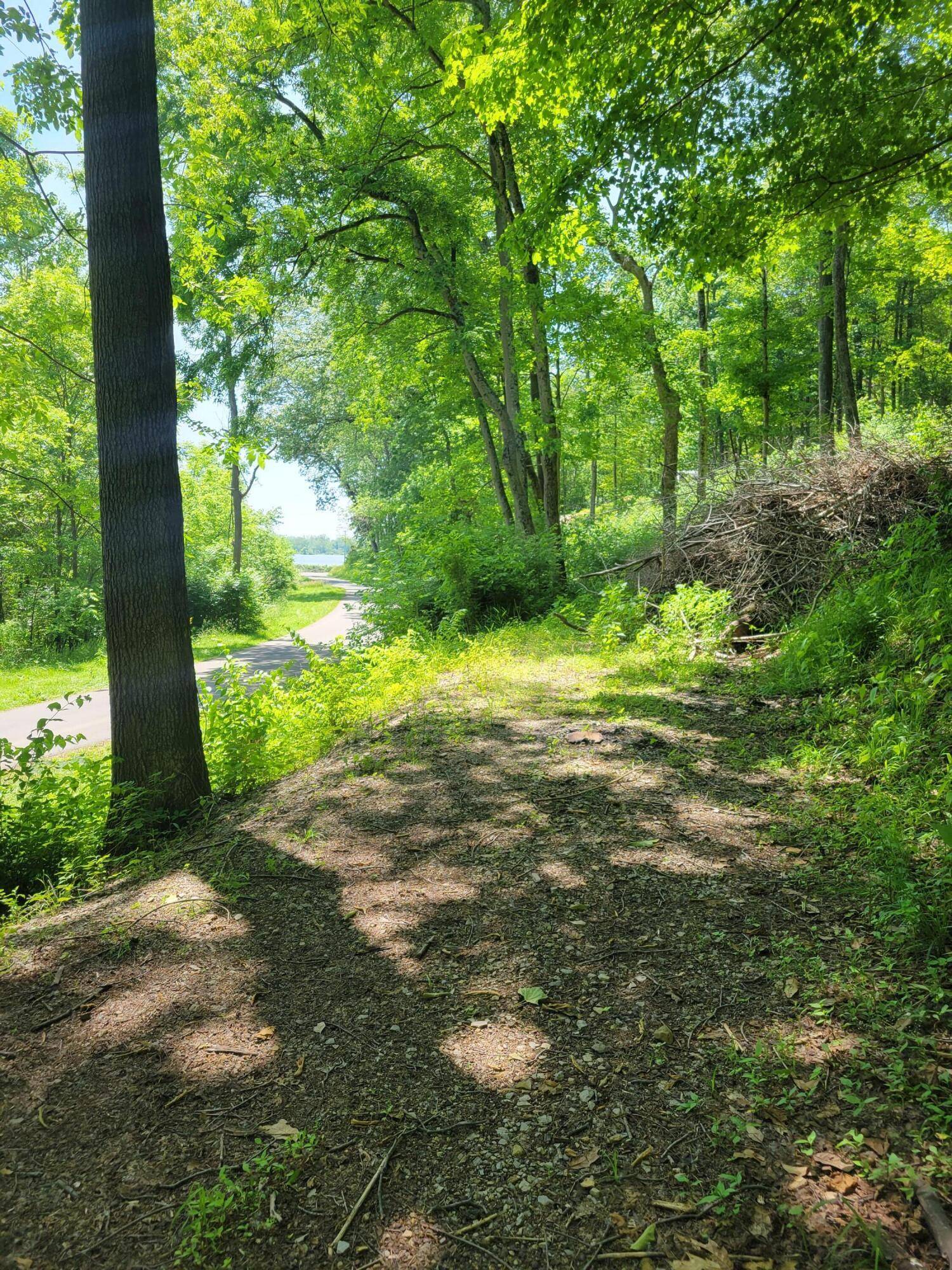 Buckeye Lake, OH 43008,0 Avon Place #410