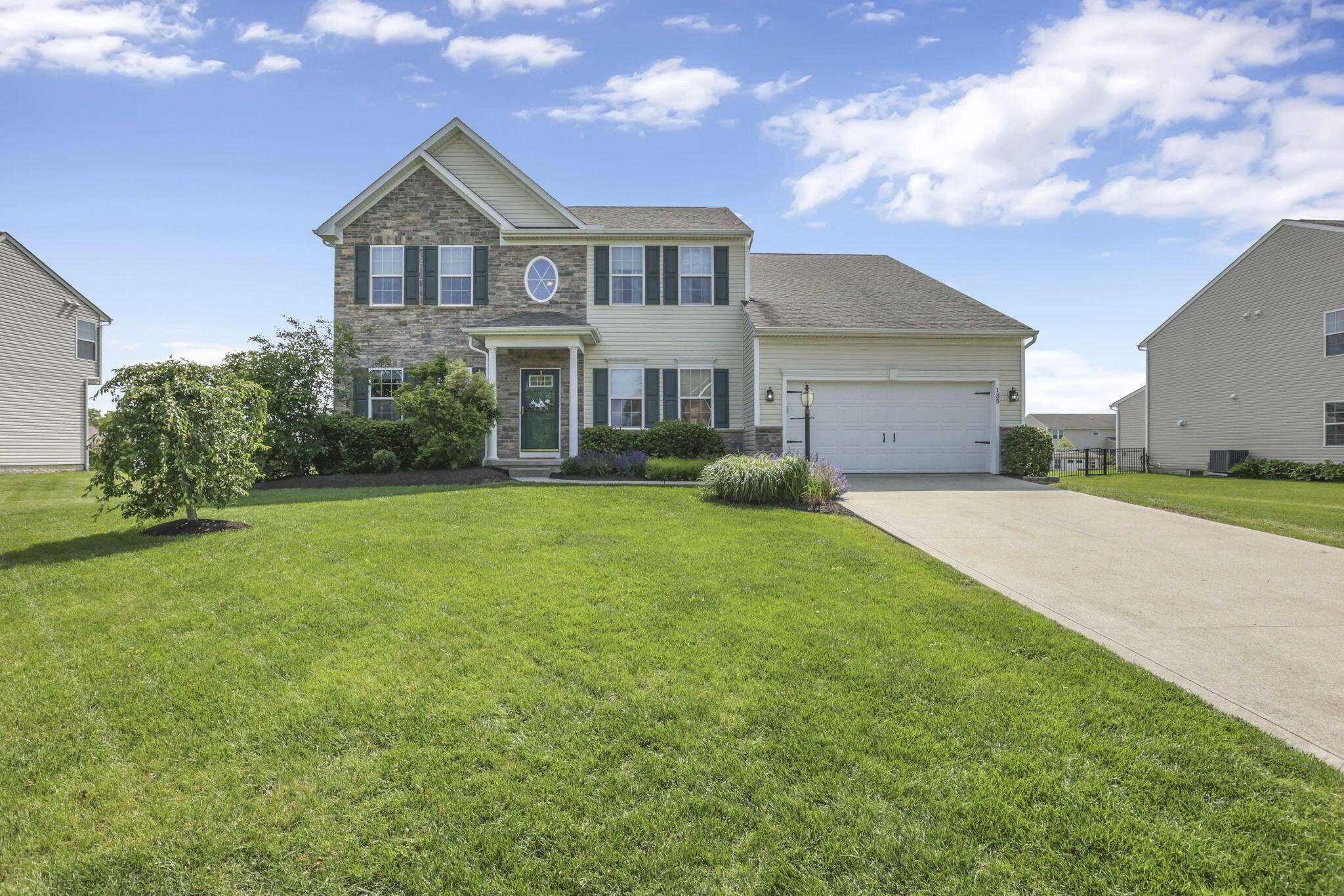 Pataskala, OH 43062,135 Tassel View Street