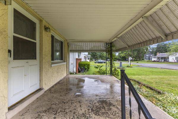Columbus, OH 43223,1860 Rosemont Avenue