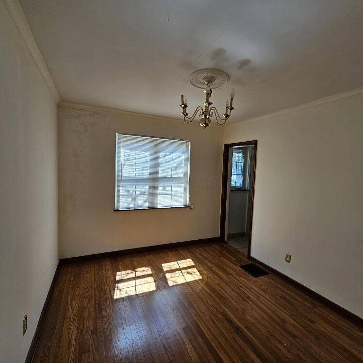 Columbus, OH 43209,2325 E Livingston Avenue