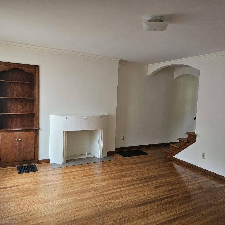 Columbus, OH 43209,2325 E Livingston Avenue