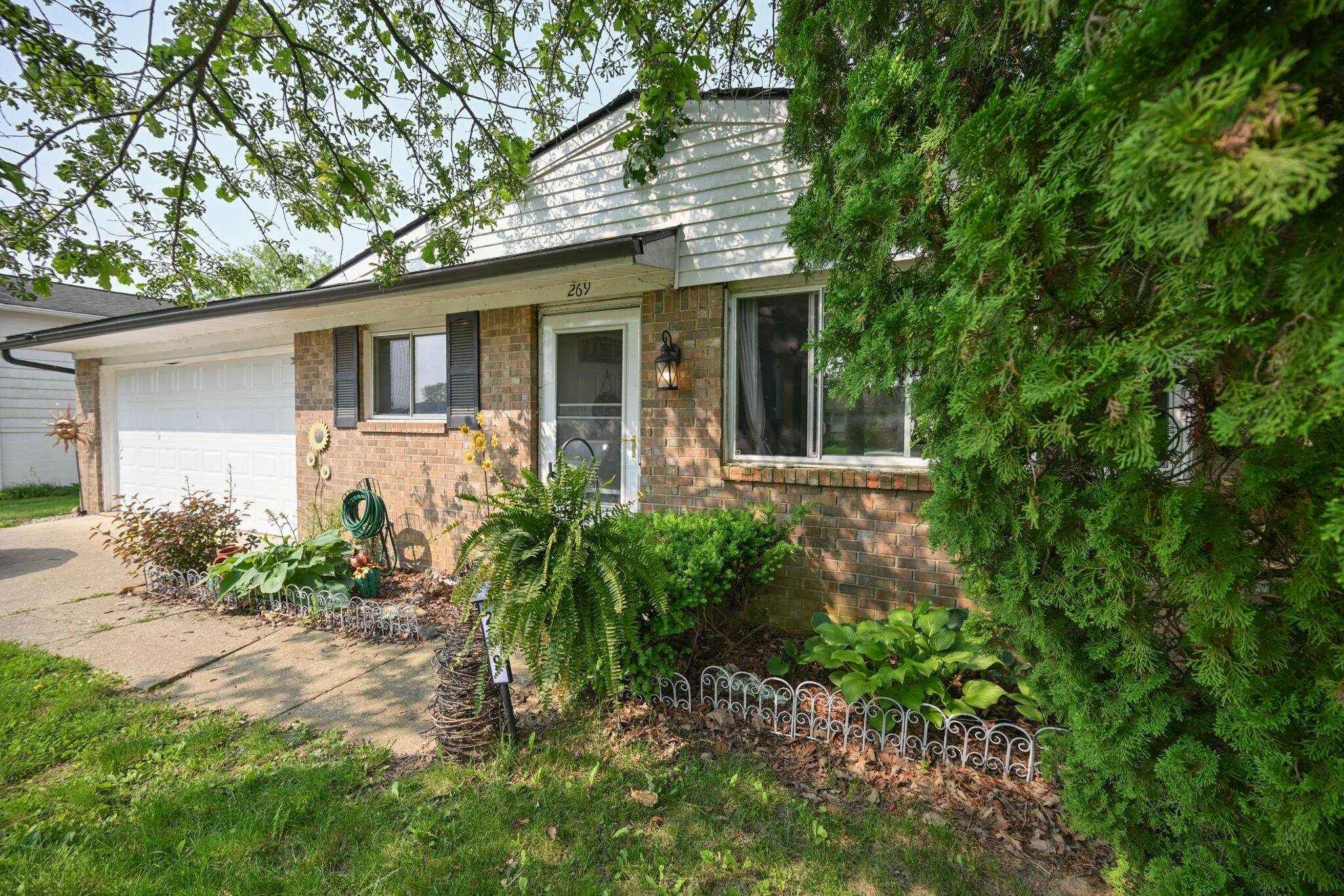 West Jefferson, OH 43162,269 Blendon Road