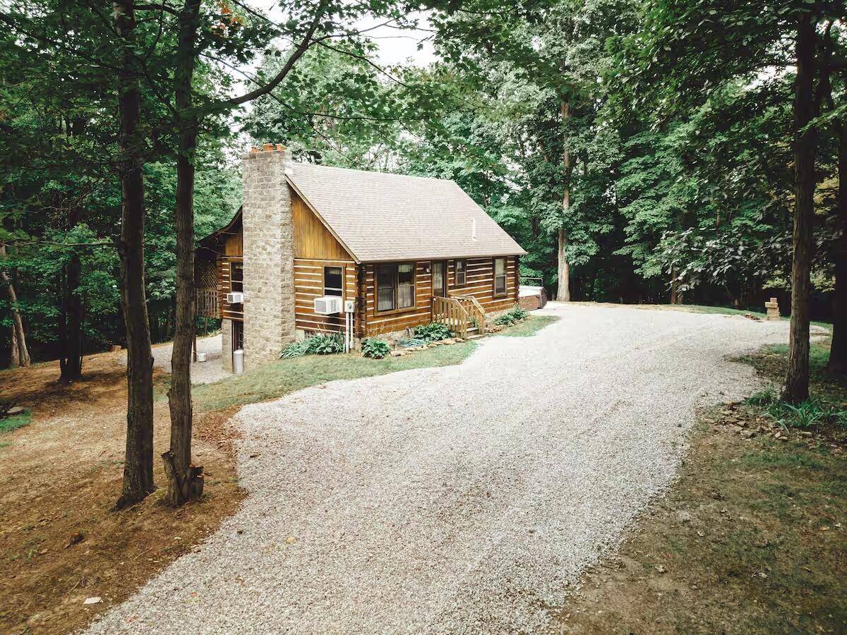 Laurelville, OH 43135,22916 Sam's Creek Road