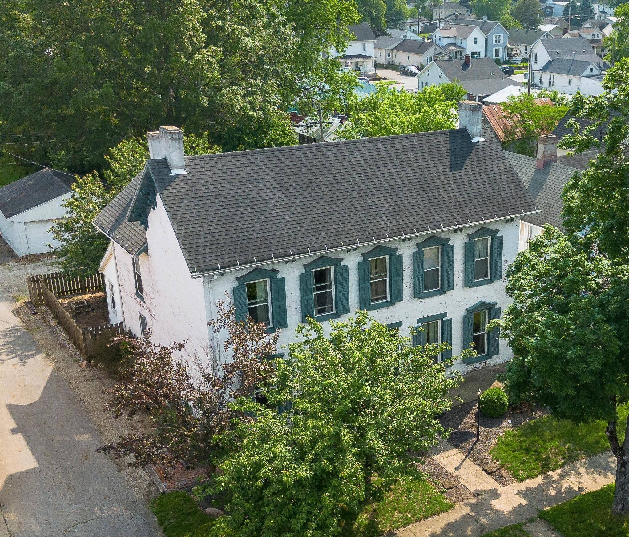 Circleville, OH 43113,369 E Main Street