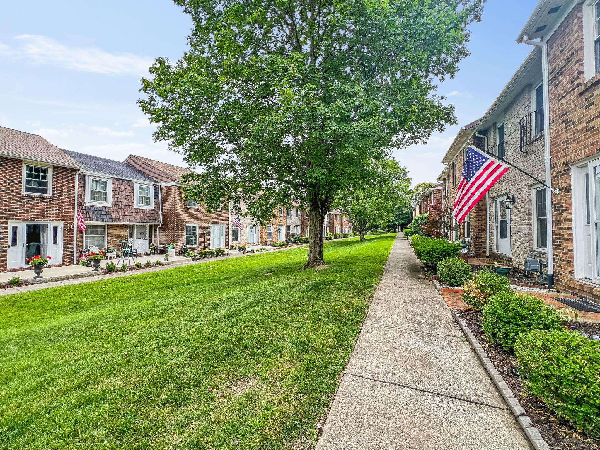 Columbus, OH 43228,576 Pamlico Street