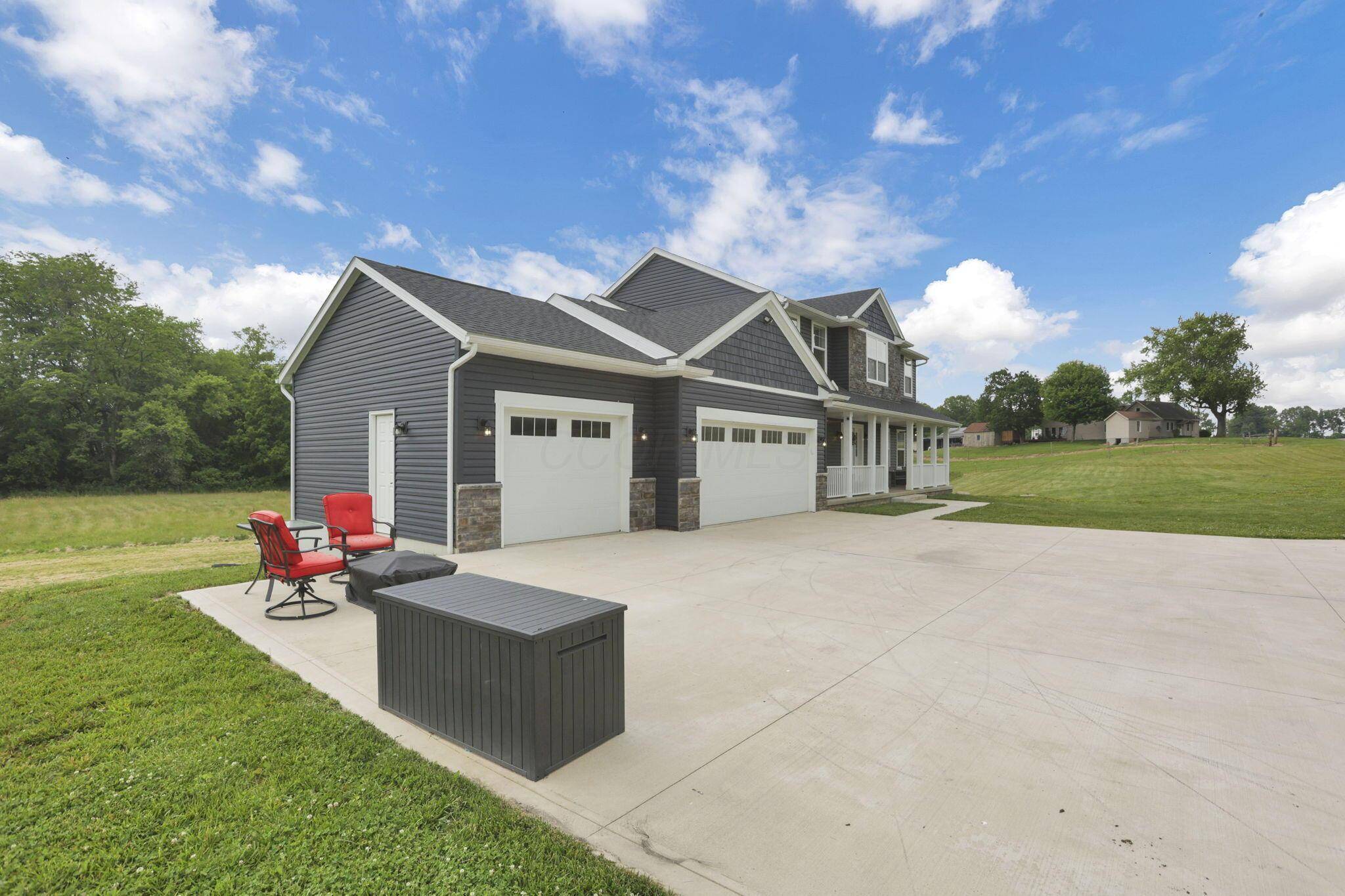 Baltimore, OH 43105,9559 Basil Road