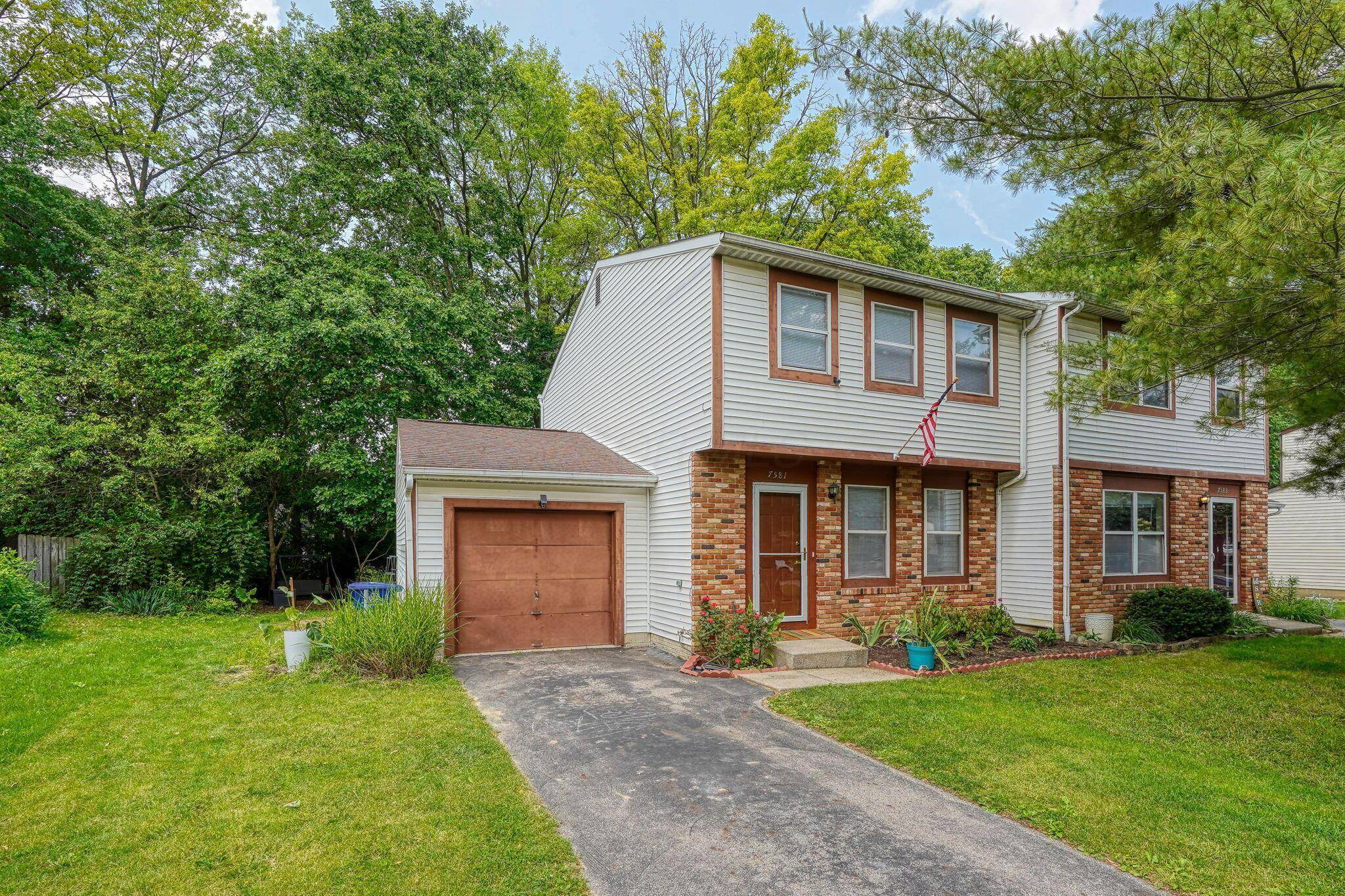 Columbus, OH 43235,75817583 Pickett Lane