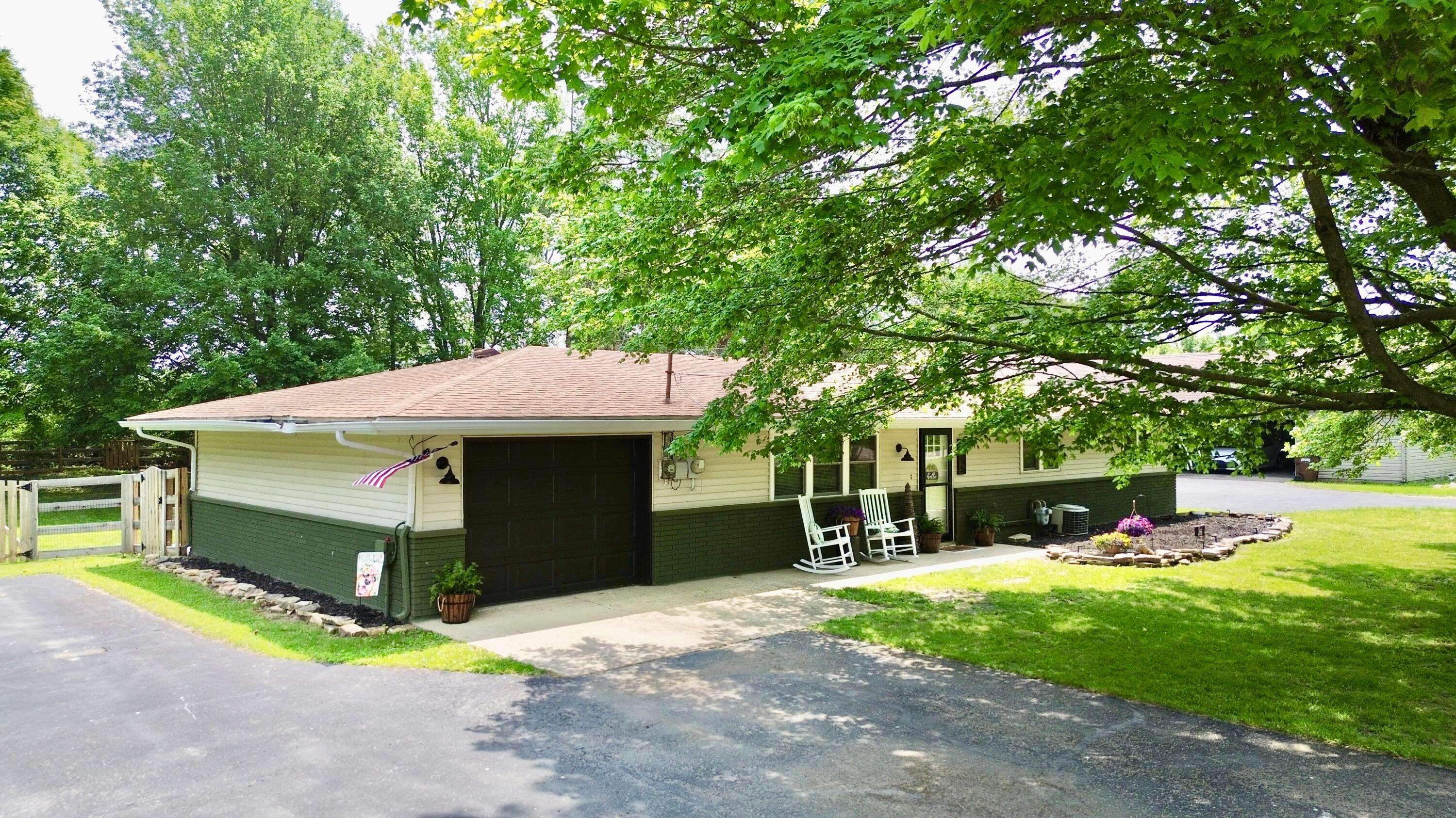 London, OH 43140,1855 Itawamba Trail
