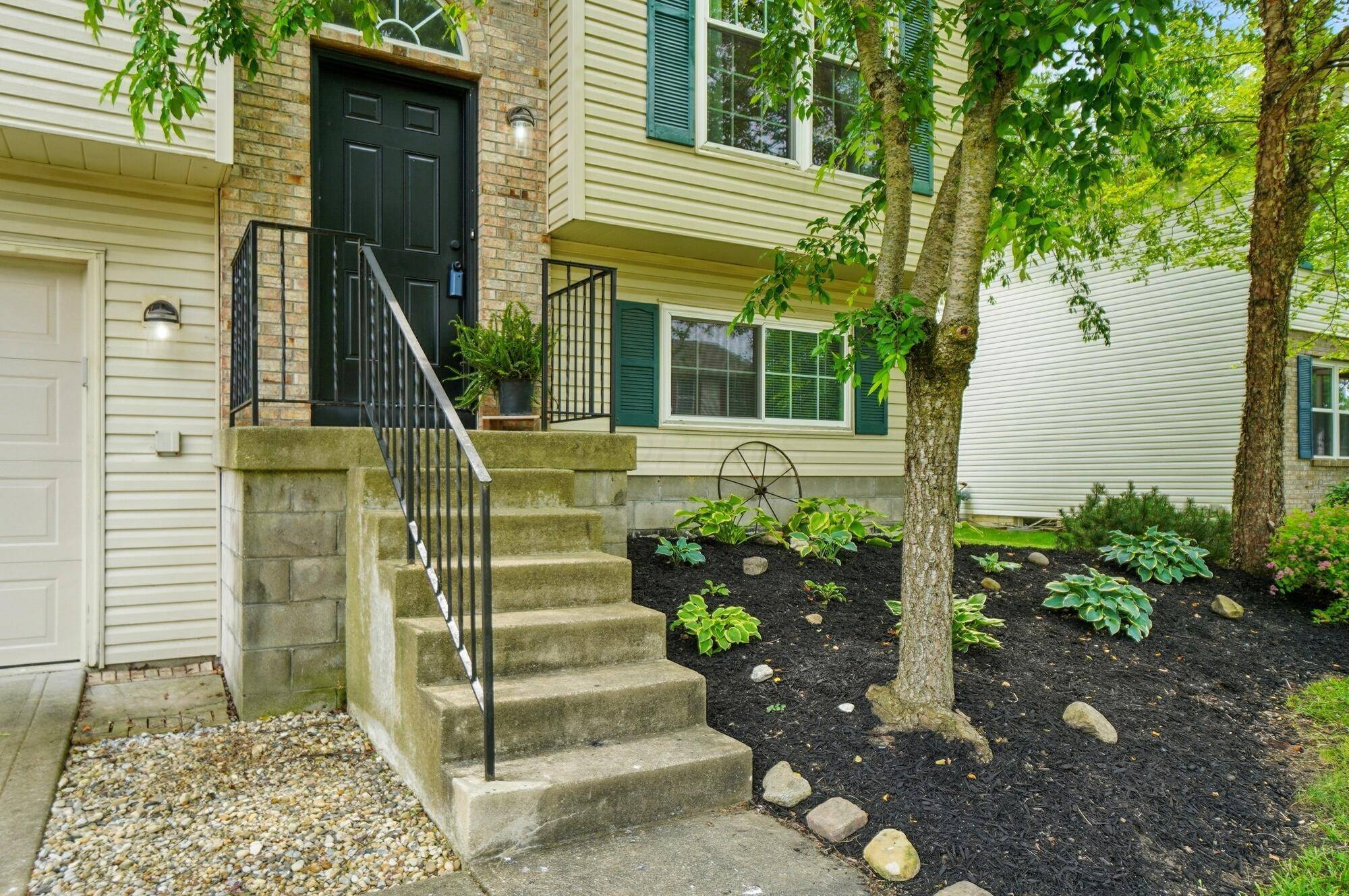 Pataskala, OH 43062,418 Broadview Court