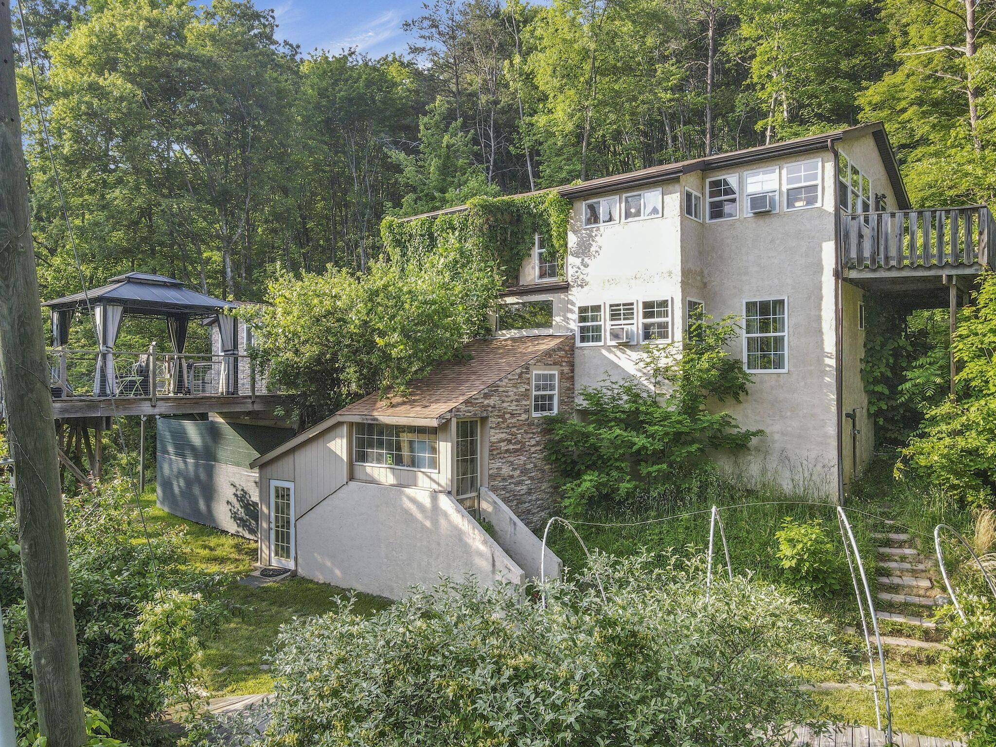 Logan, OH 43138,11097 Frasure Helber Road