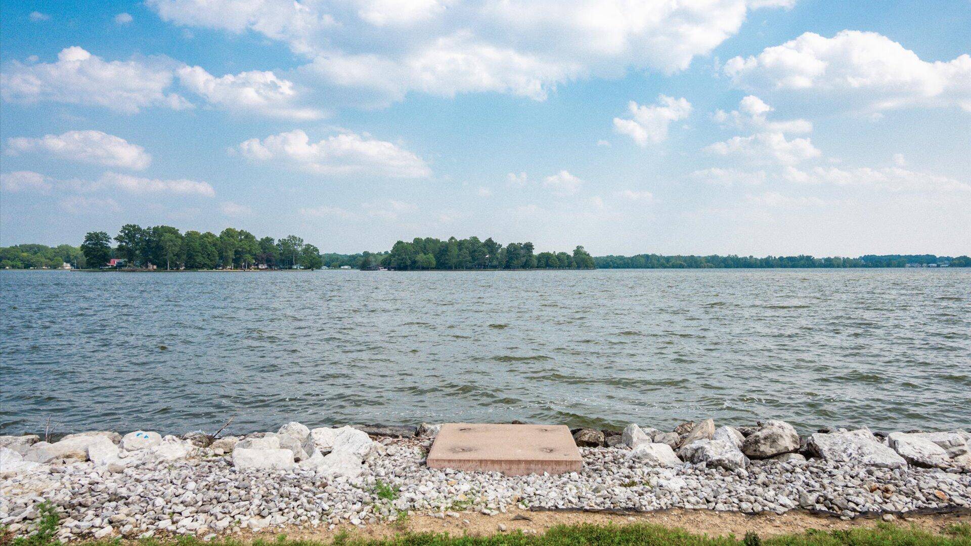 Millersport, OH 43046,4119 North Bank Road