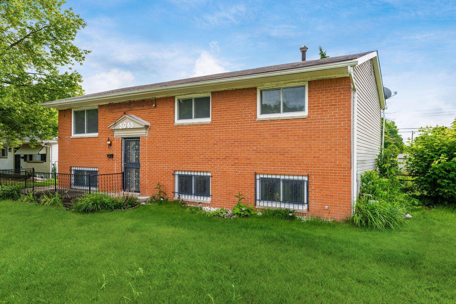 Columbus, OH 43232,5045 Labelle Drive