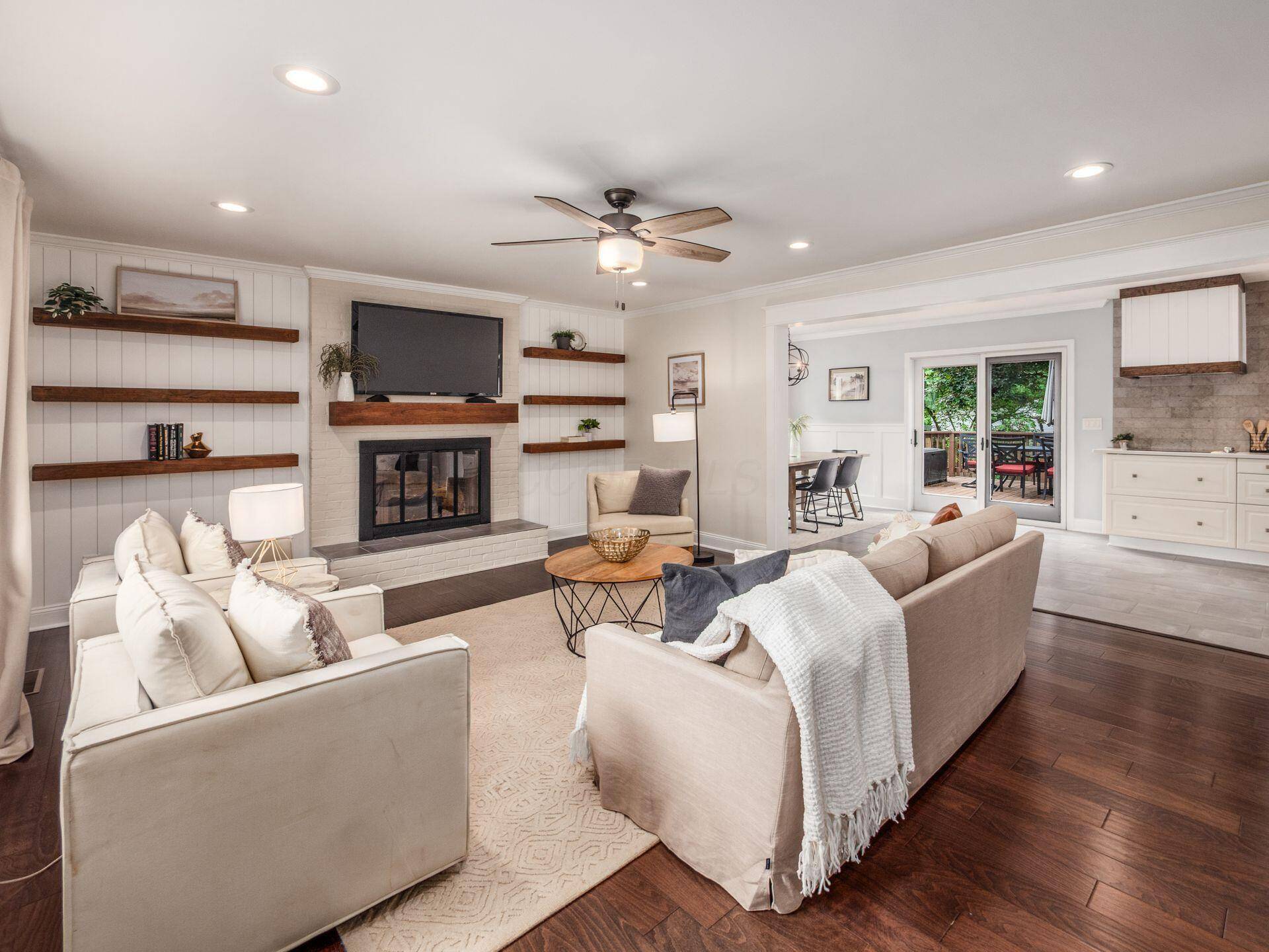 Worthington, OH 43085,231 Chaucer Court