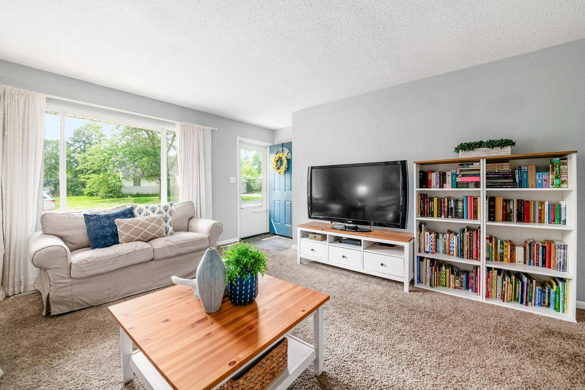 Columbus, OH 43227,1058 Erickson Avenue