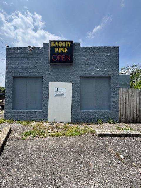 Columbus, OH 43211,2219 Parkwood Avenue