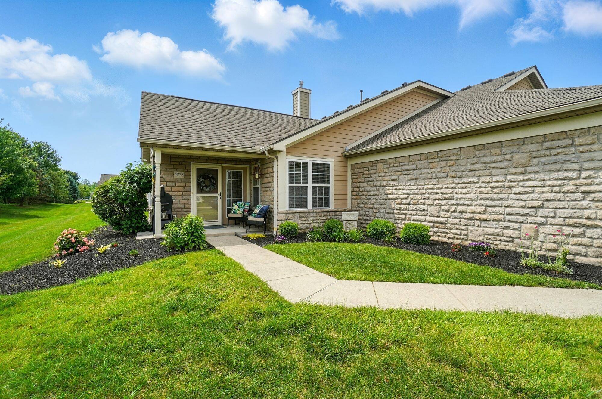 Powell, OH 43065,4223 Scenic View Drive