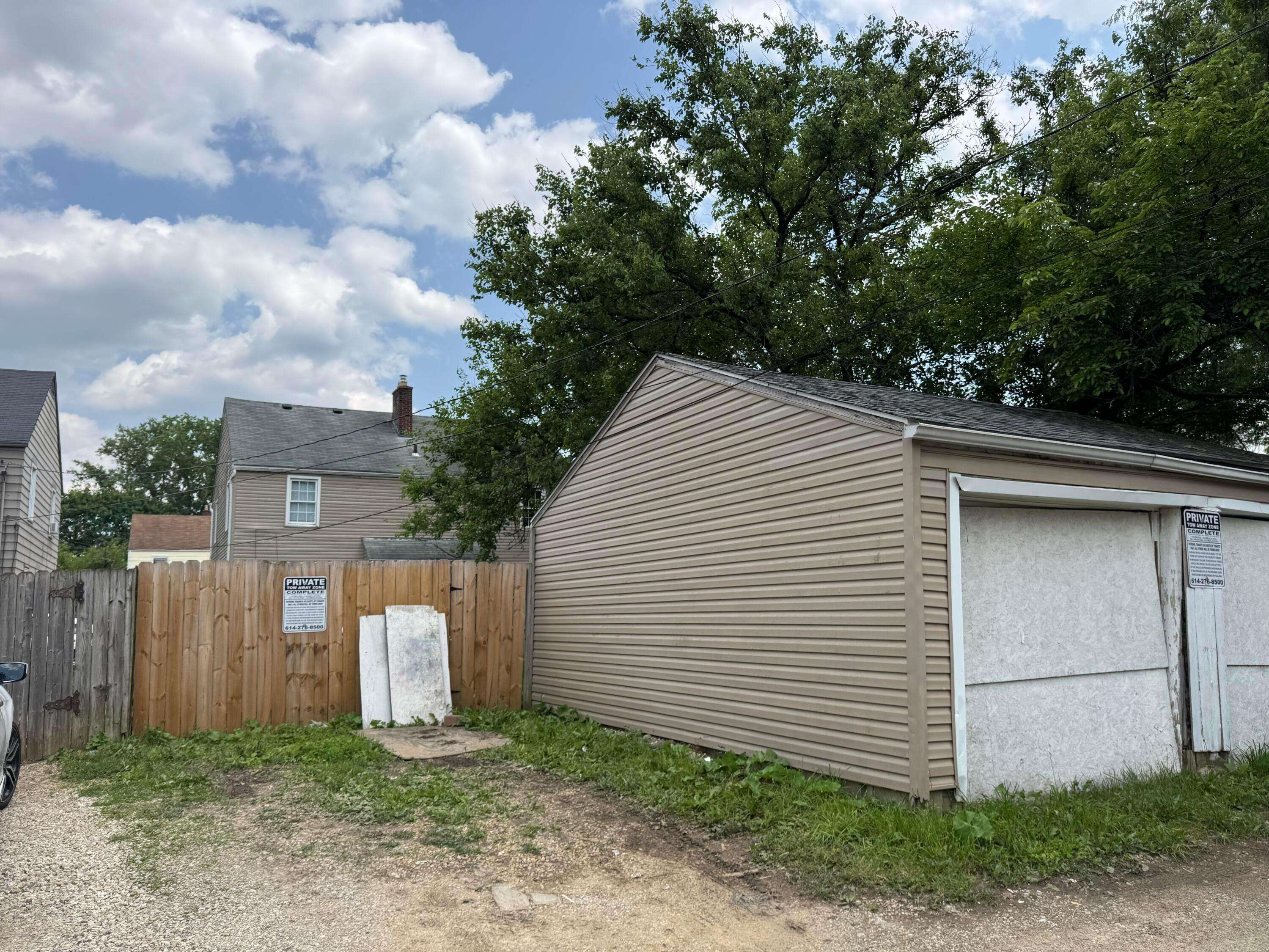 Columbus, OH 43213,6365 N Waverly Street