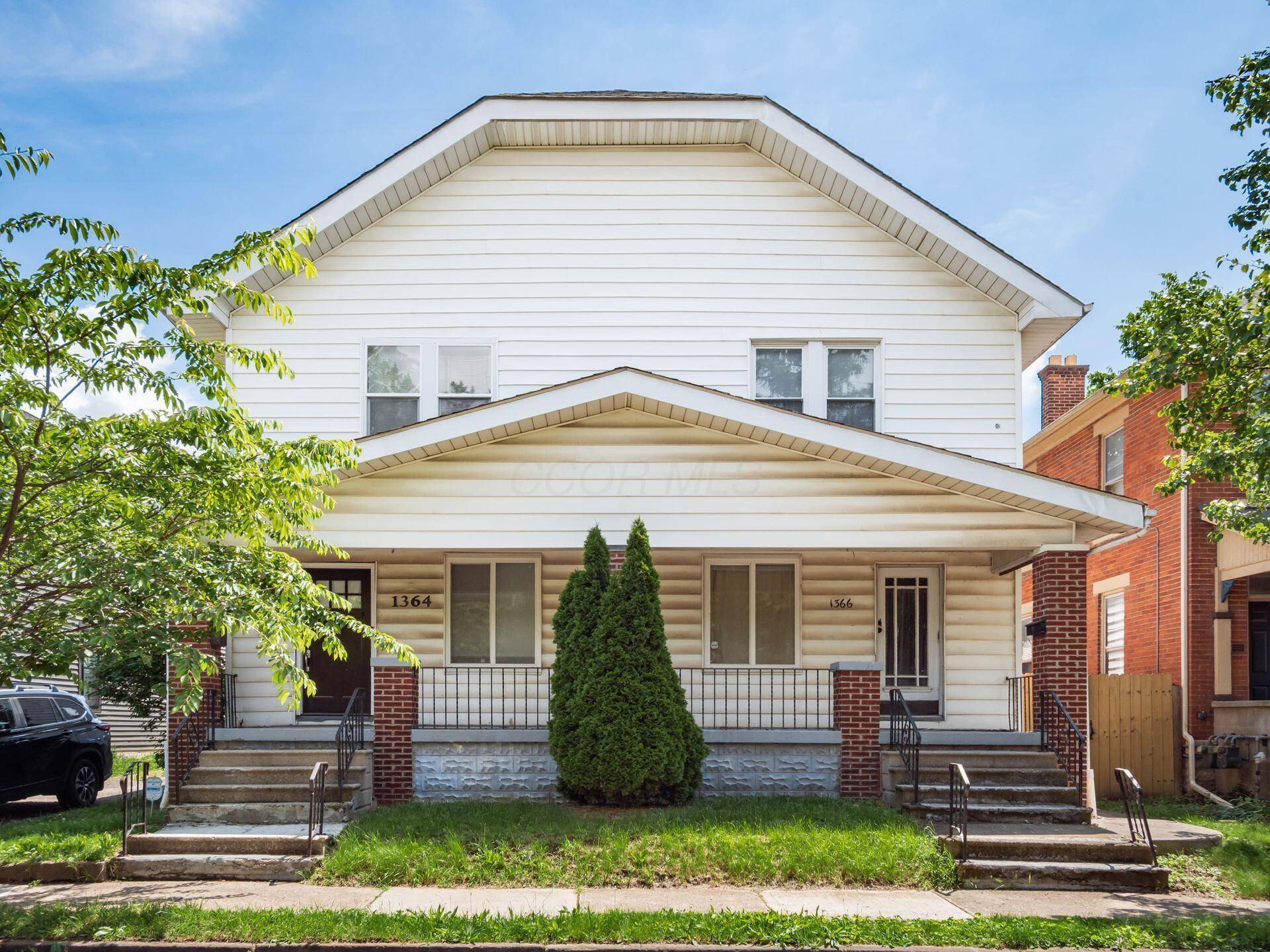 Columbus, OH 43207,13641366 S 3rd Street