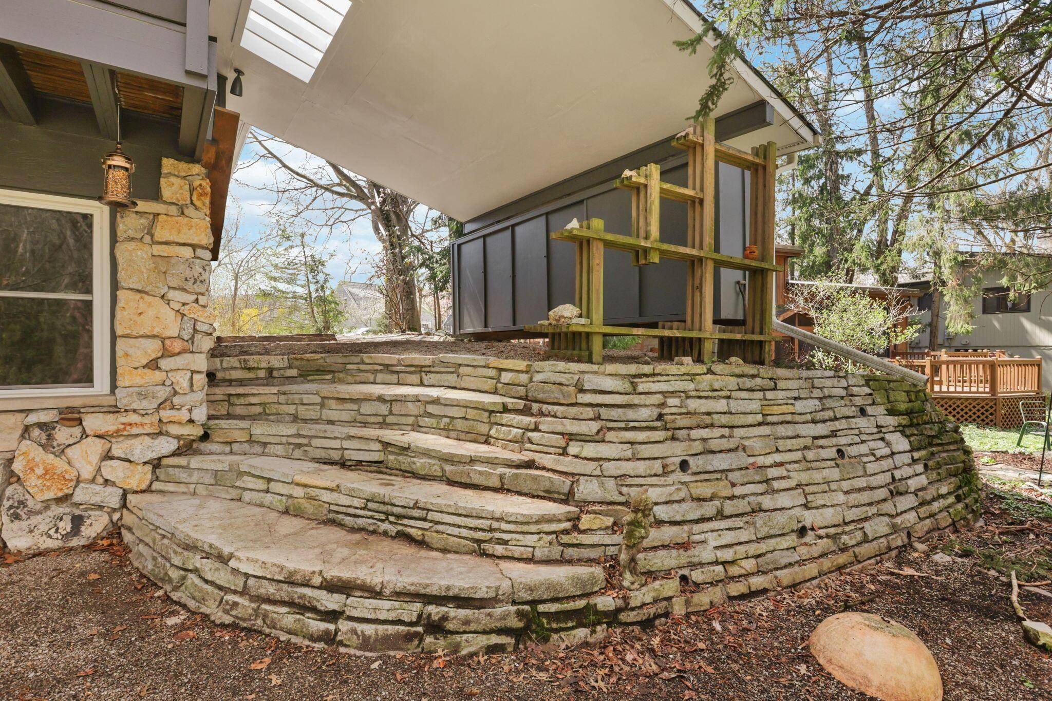 Worthington, OH 43085,220 Hardy Way