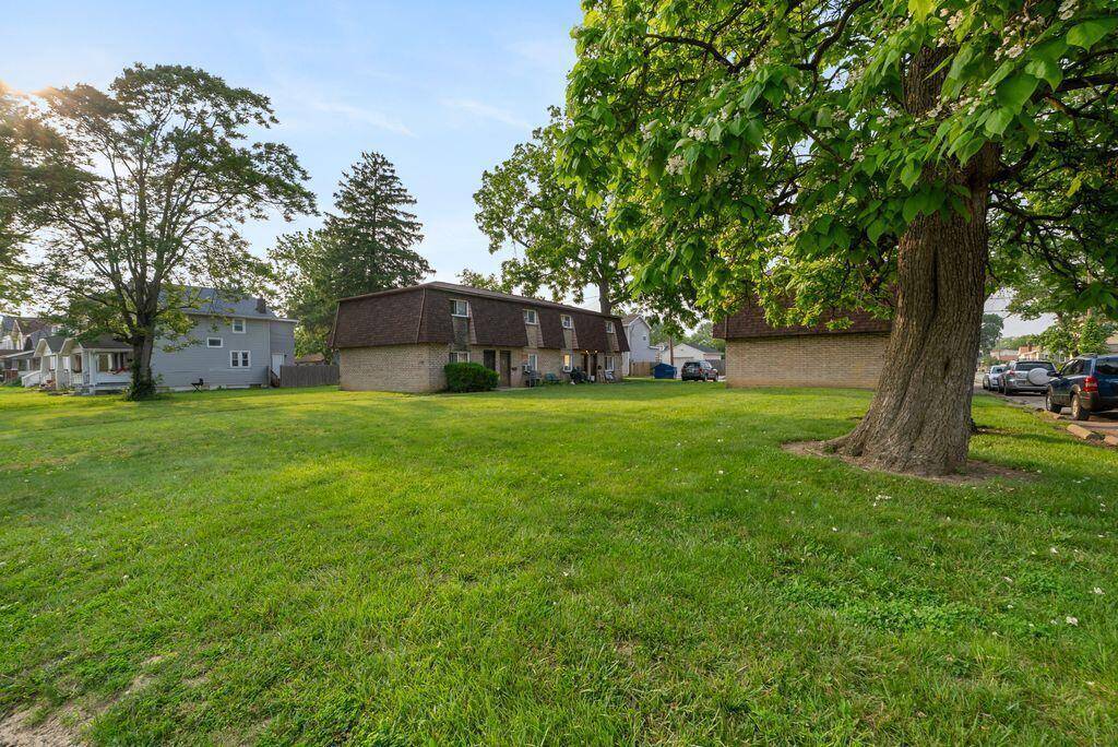 Columbus, OH 43211,1524 Genessee Avenue