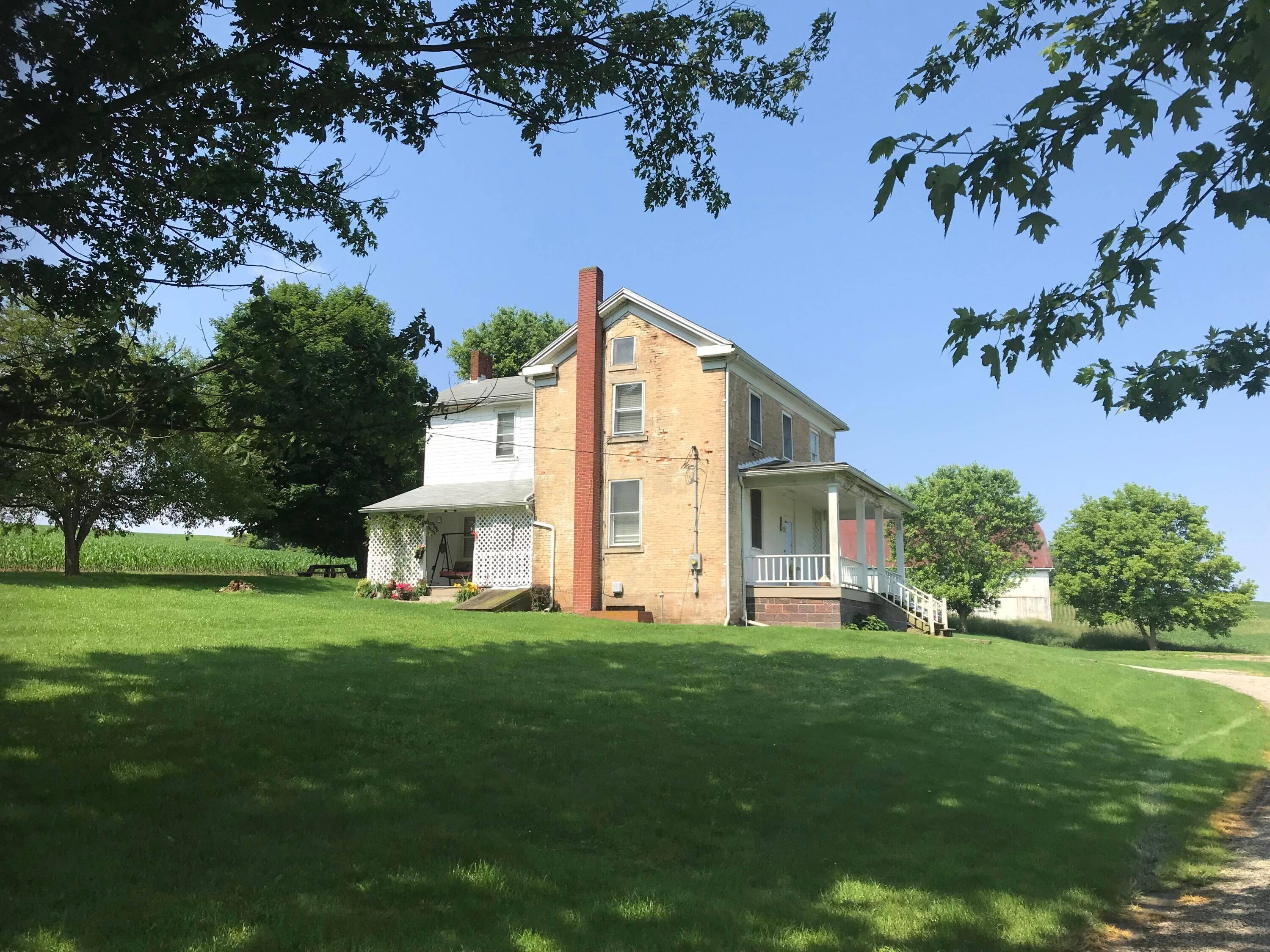 Somerset, OH 43783,8023 County Road 30