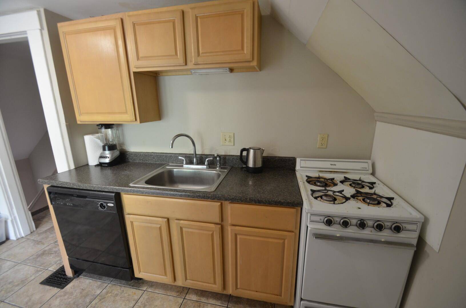 Columbus, OH 43201,430 King Avenue ##C