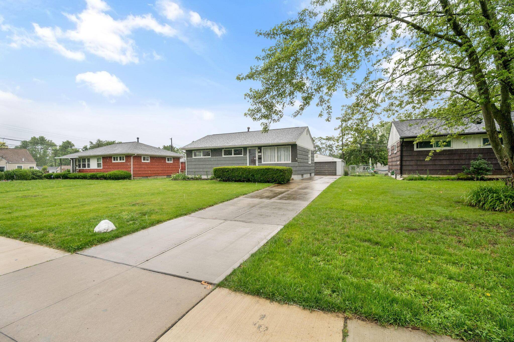 Columbus, OH 43204,992 S Hague Avenue