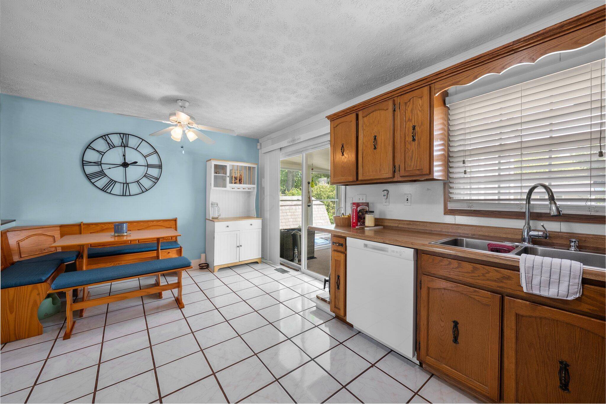 Gahanna, OH 43230,168 Lincolnshire Road