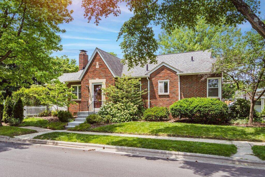 Bexley, OH 43209,1075 Grandon Avenue