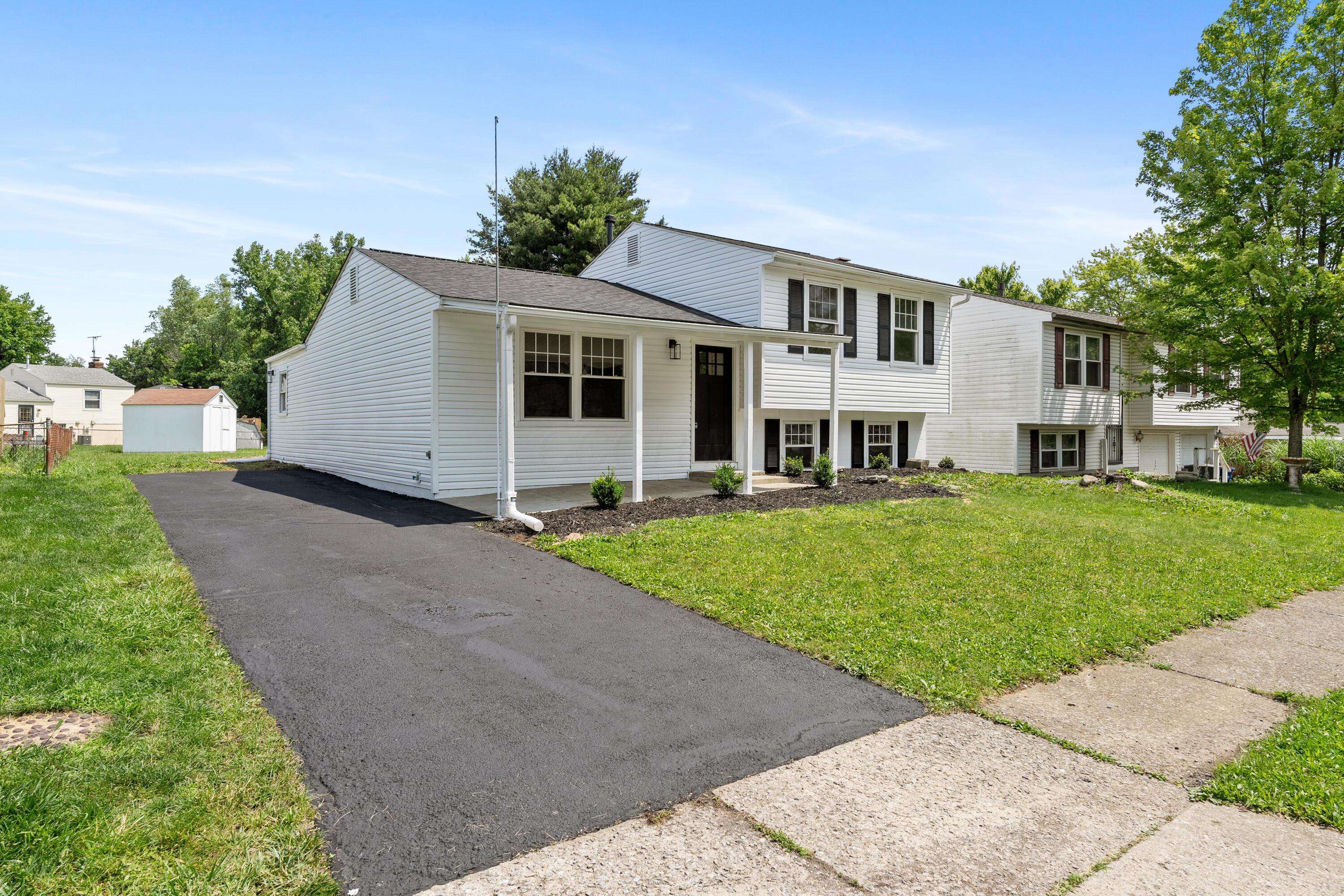 Columbus, OH 43224,4094 Jonquil Street