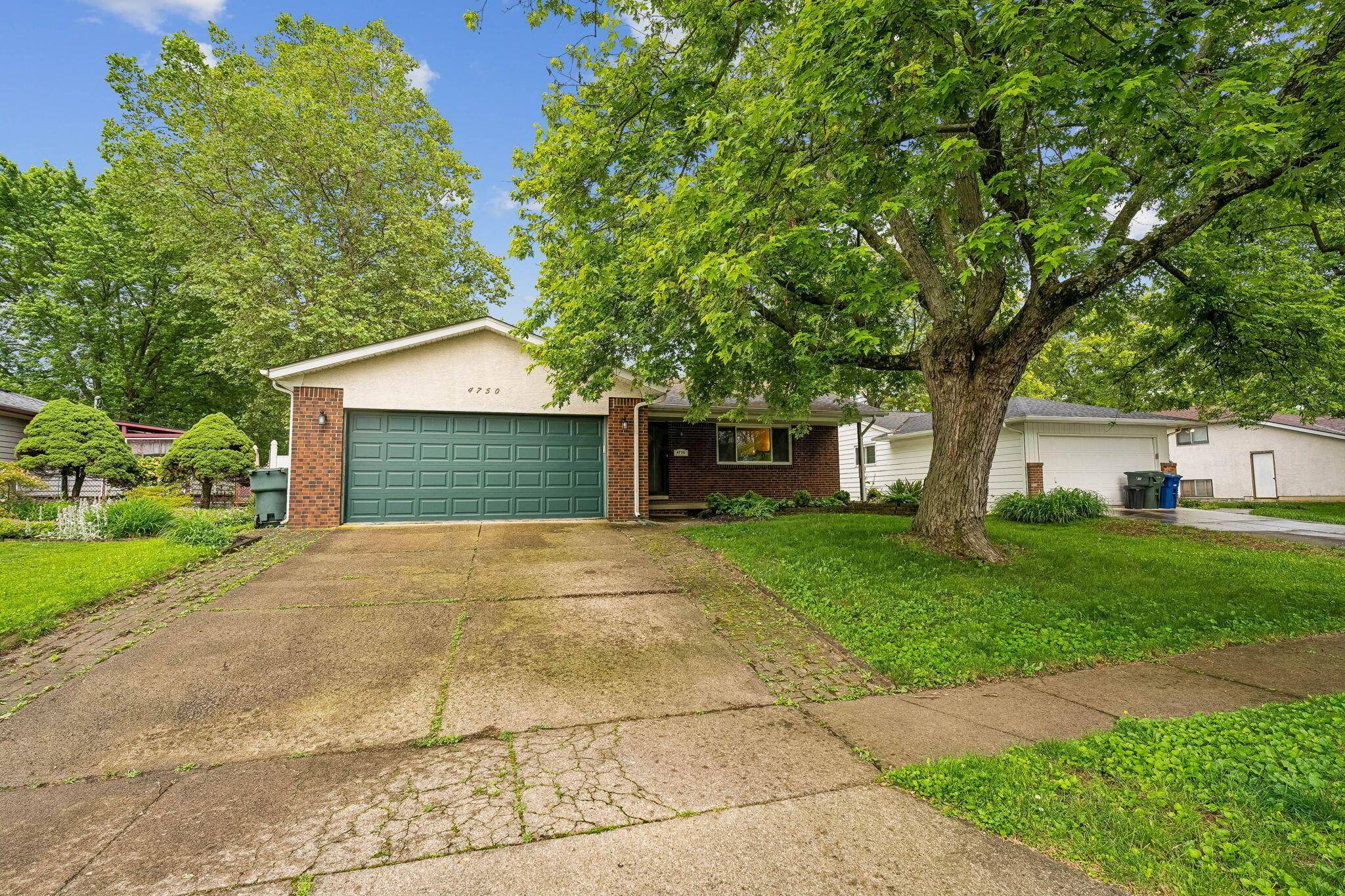 Columbus, OH 43229,4750 Manitoba Court